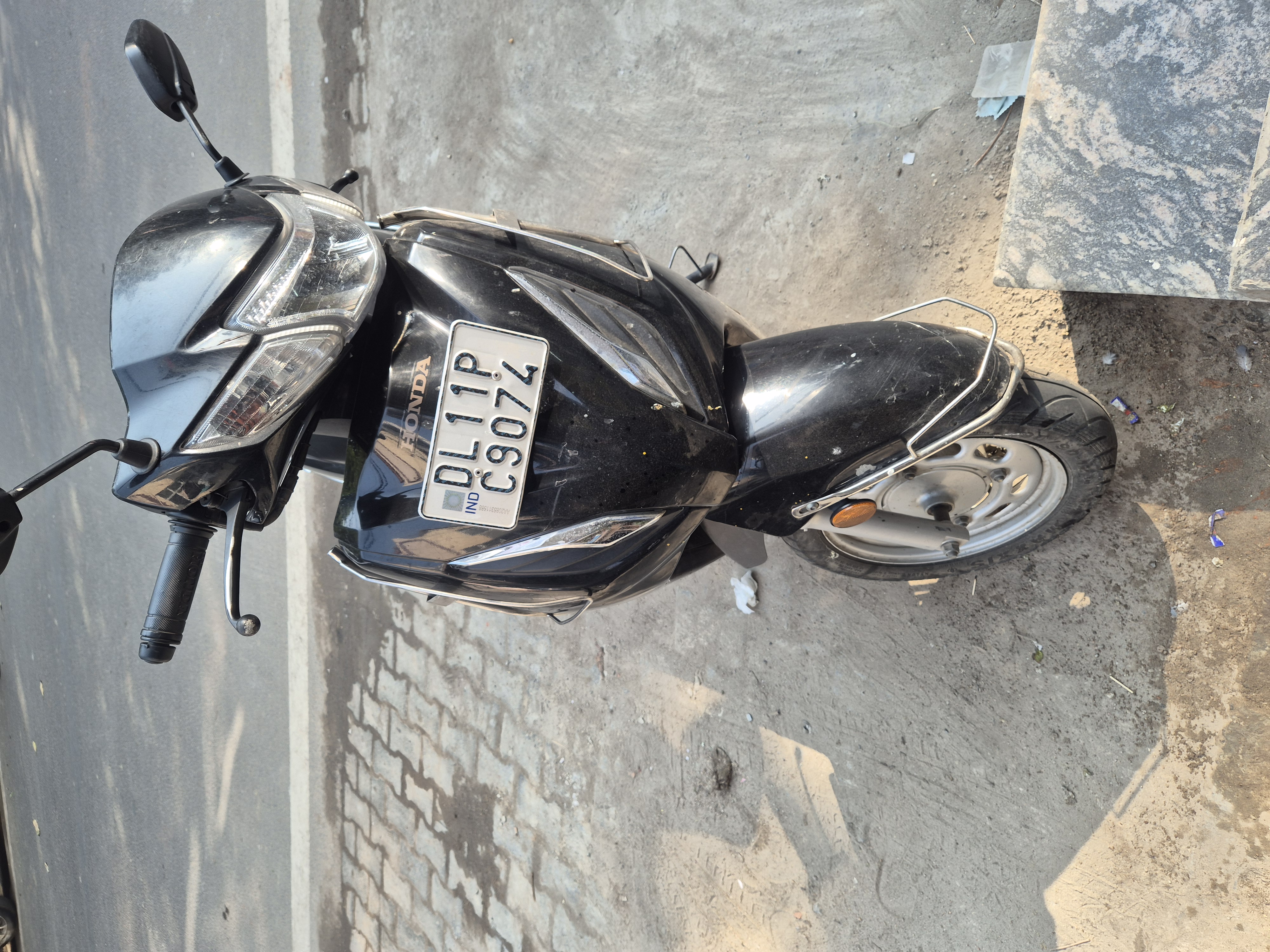 Hona Activa delx available for sale