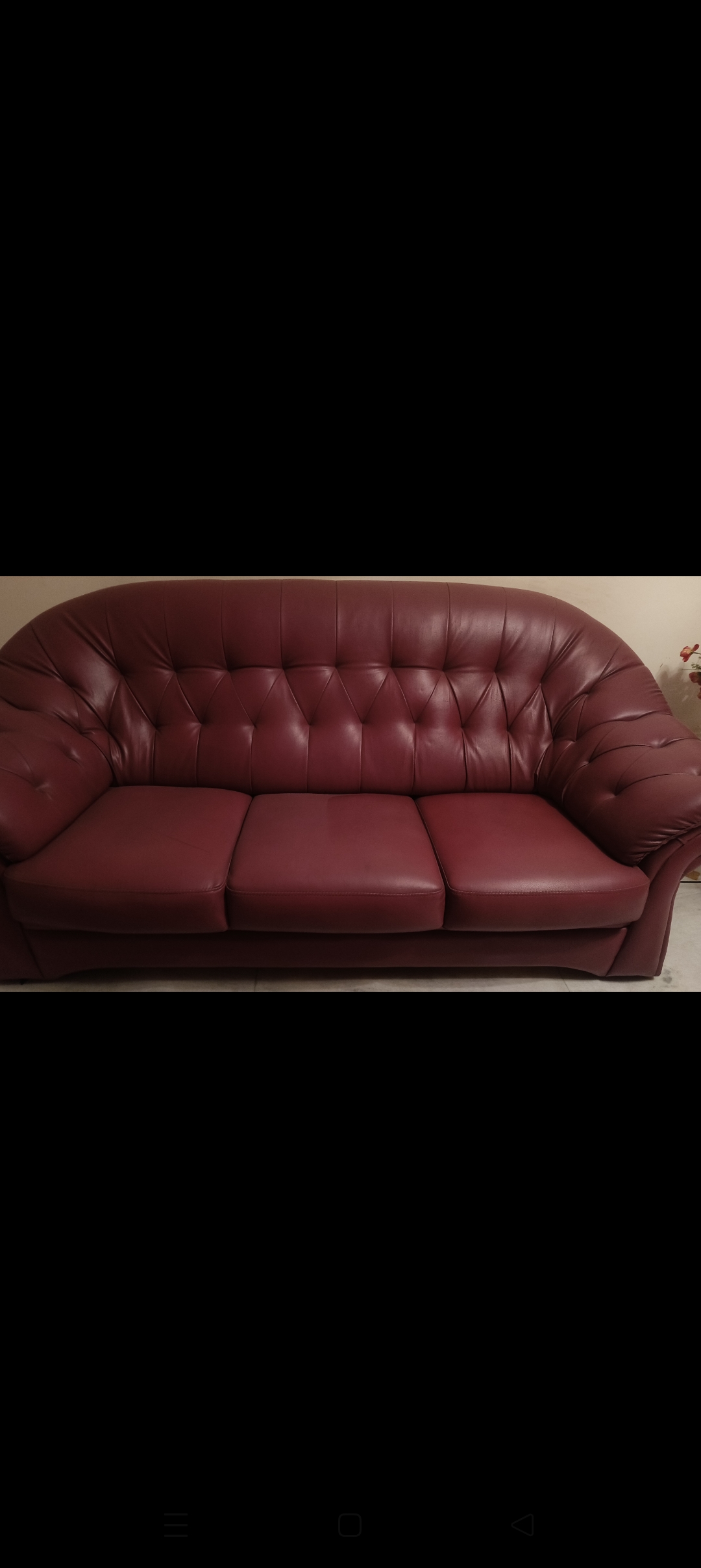 Sofa set available for sale