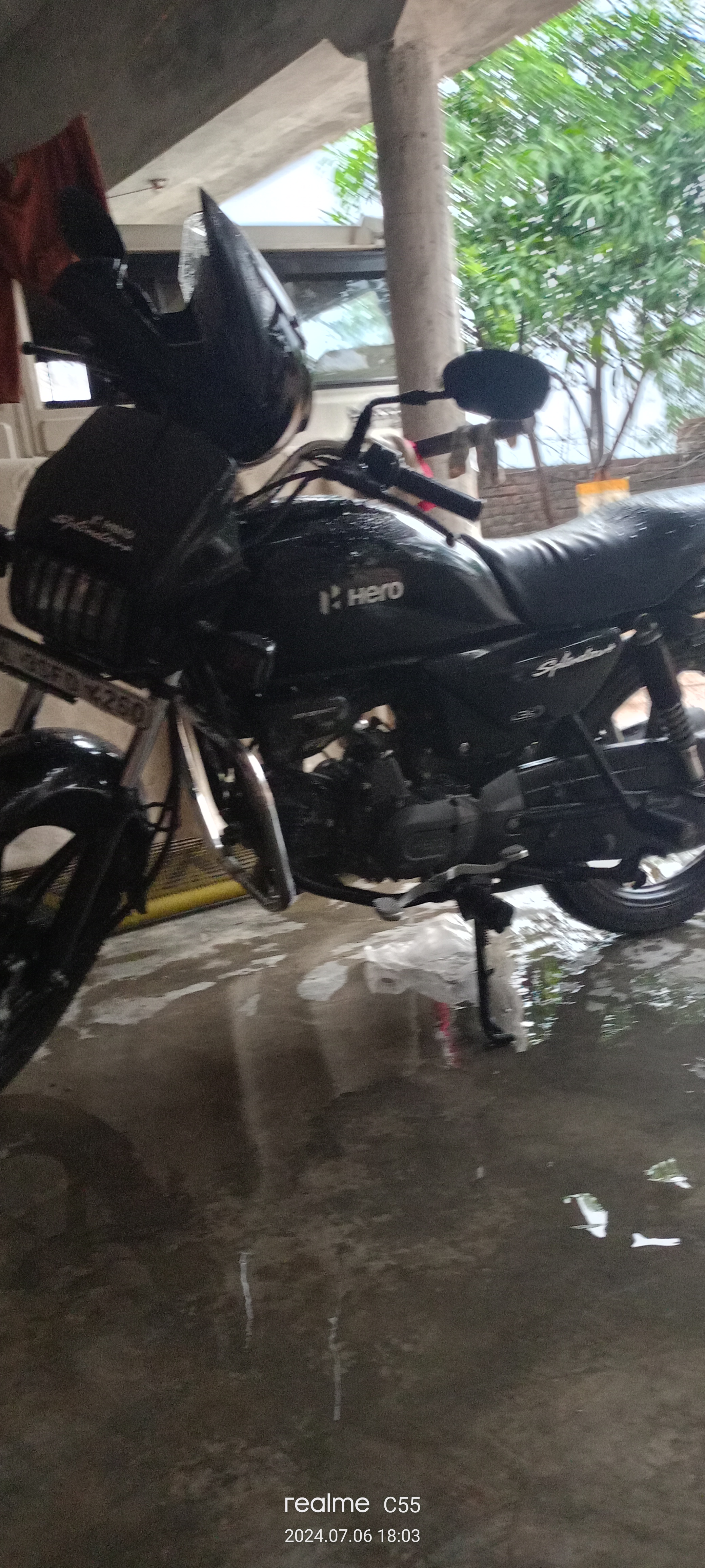 Hero Splendor I3s available for sale