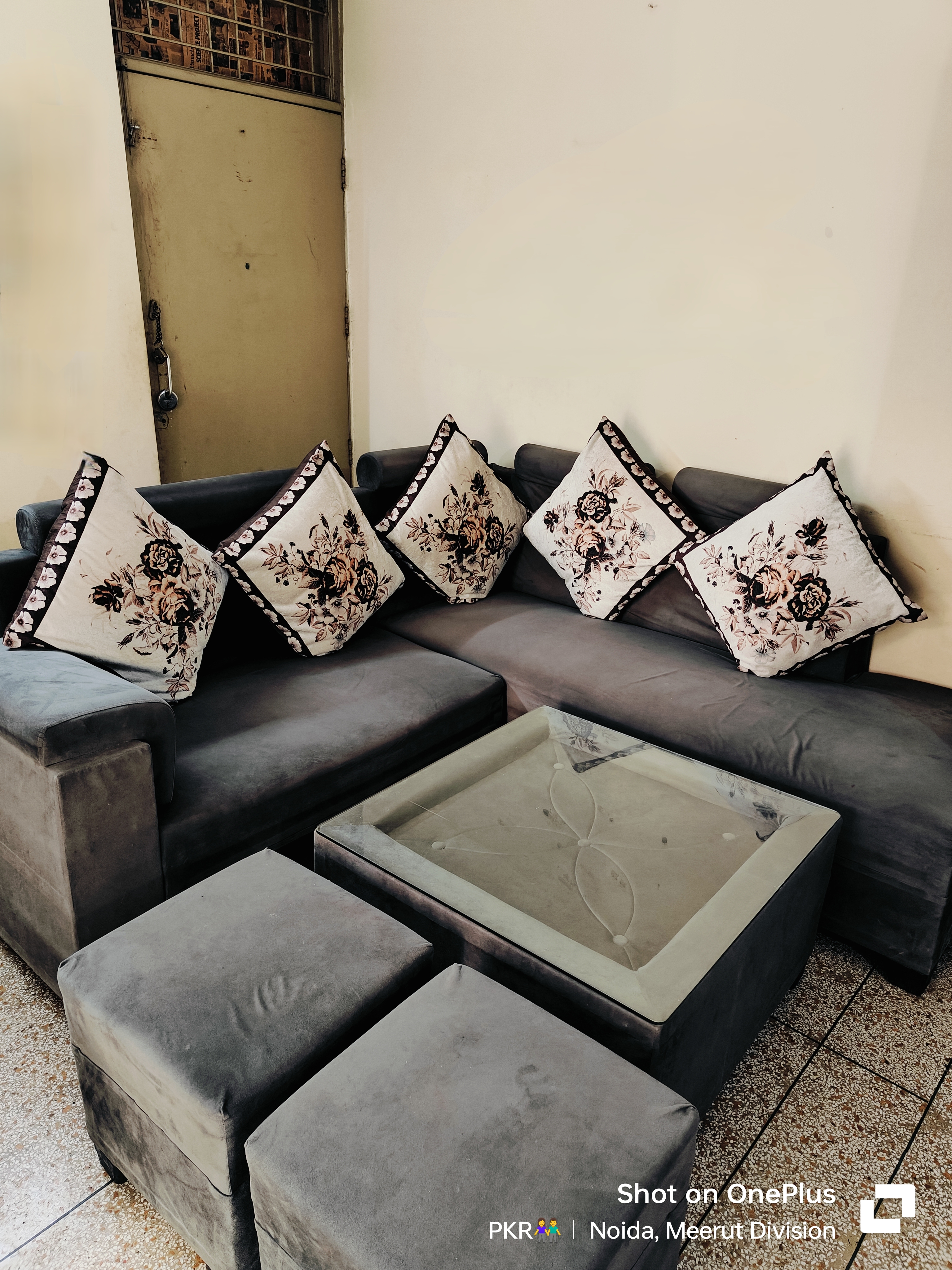 L Shape Sofa Set available for sale