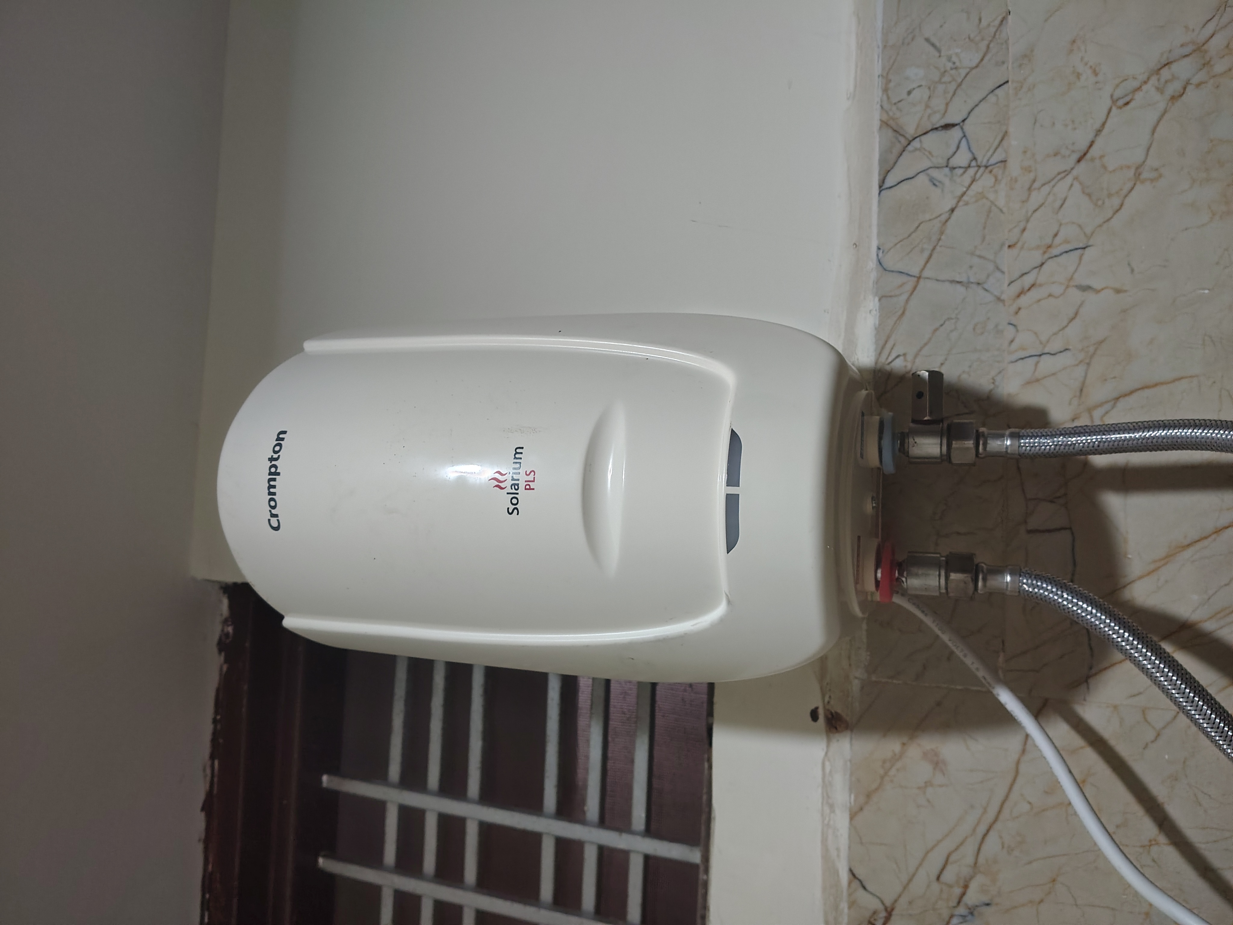 Crompton Geyser available for sale