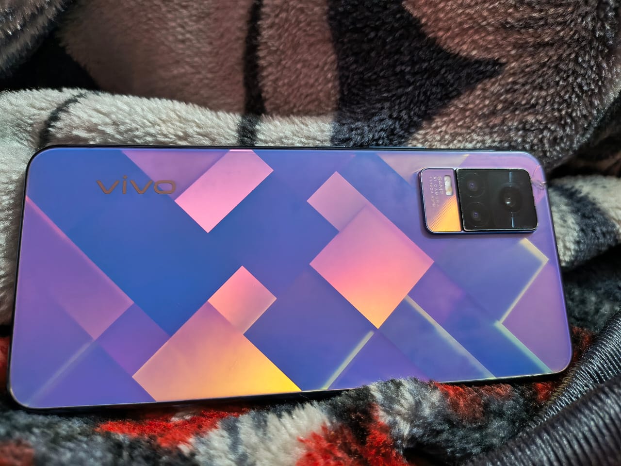 Vivo Y73 available for sale
