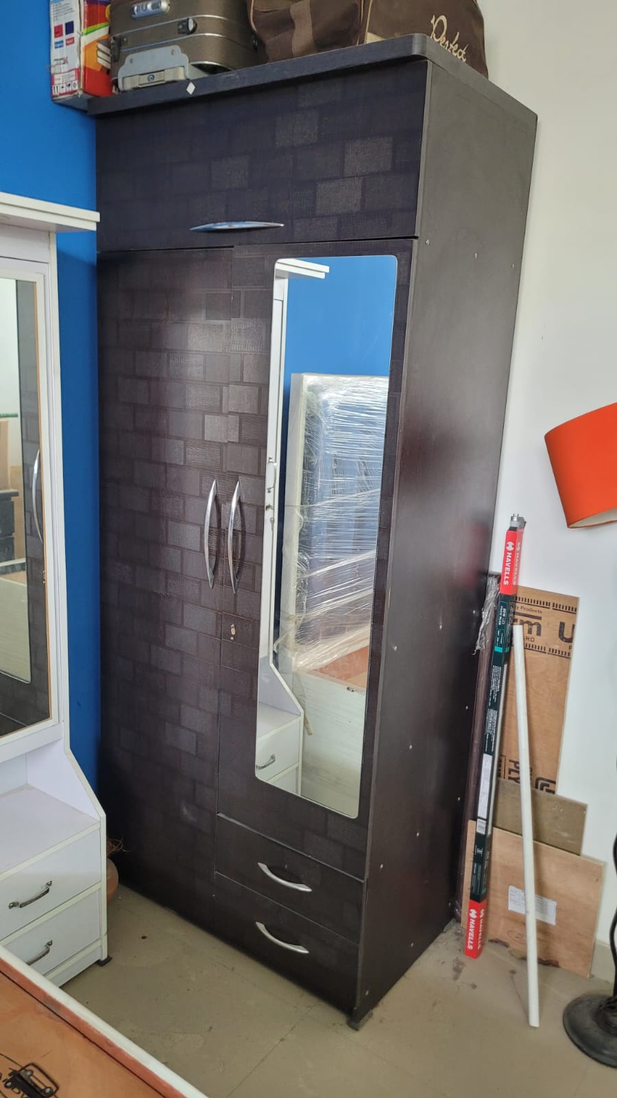 Big size modern style dressing table cum wardrobe alongwith  available for sale