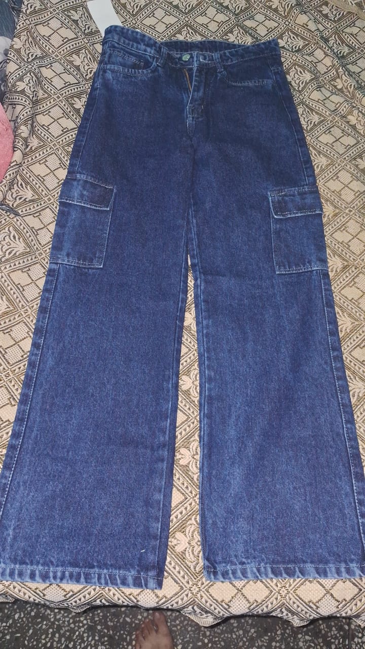 Cargo jeans  available for sale