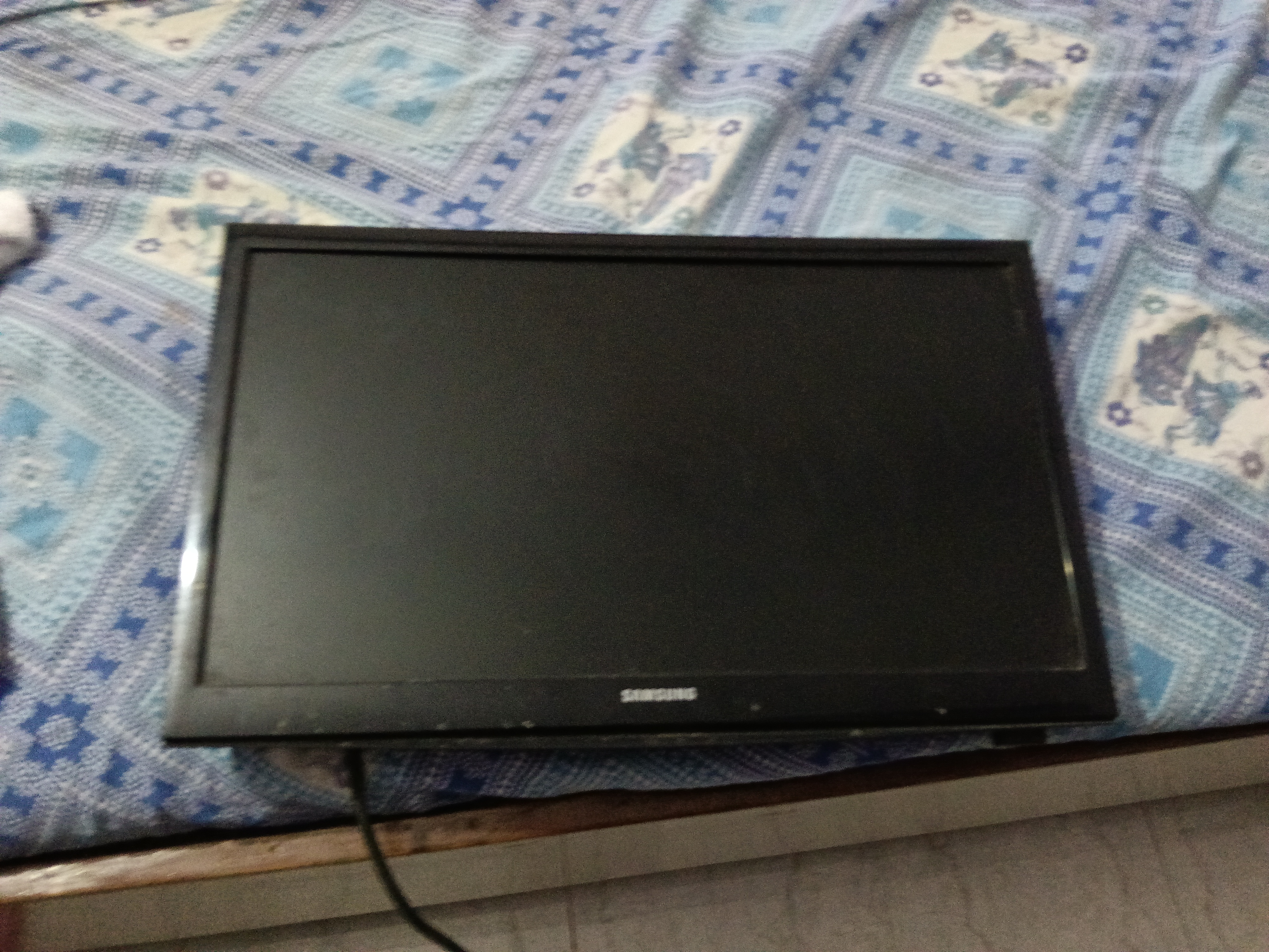 Samsung led tv TV available for sale