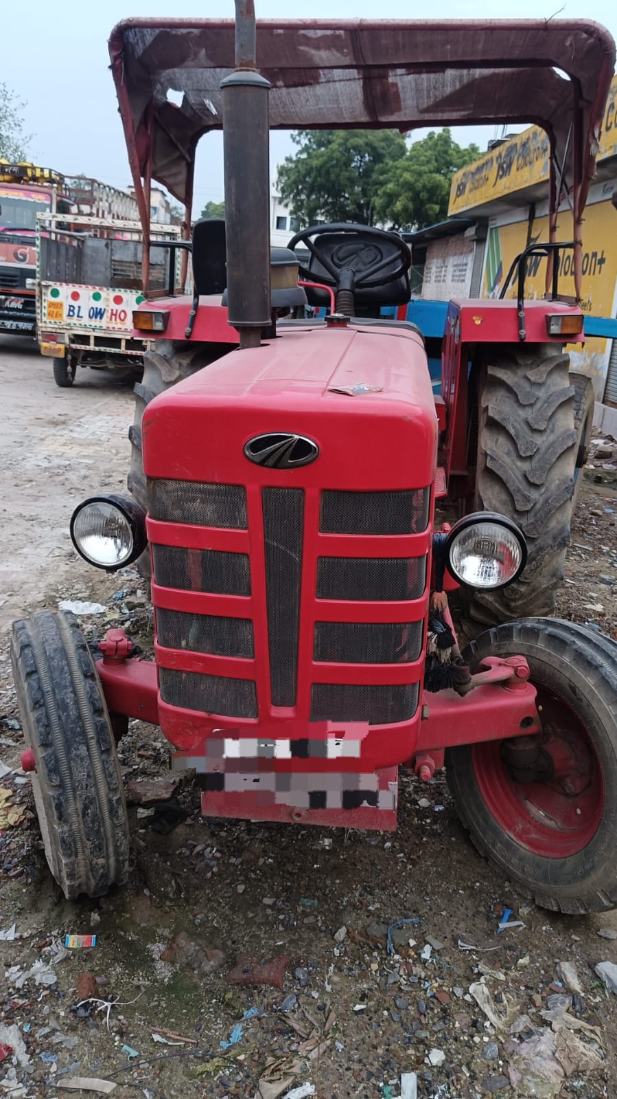 Mahindra tractor 2022 available for sale