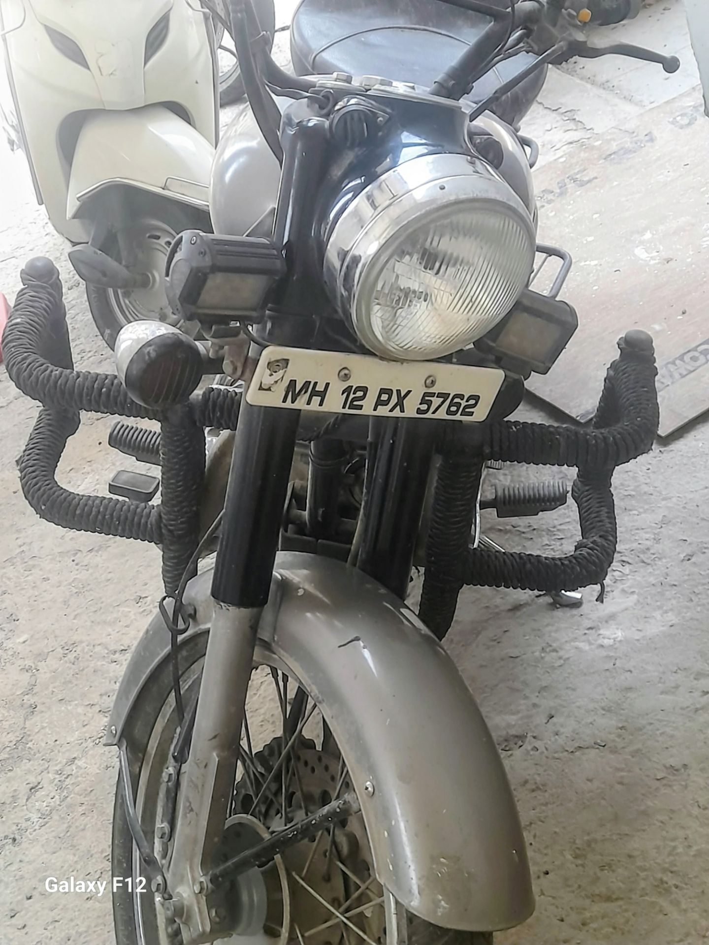 Bike Royal Enfield unit of eitcherltf available for sale