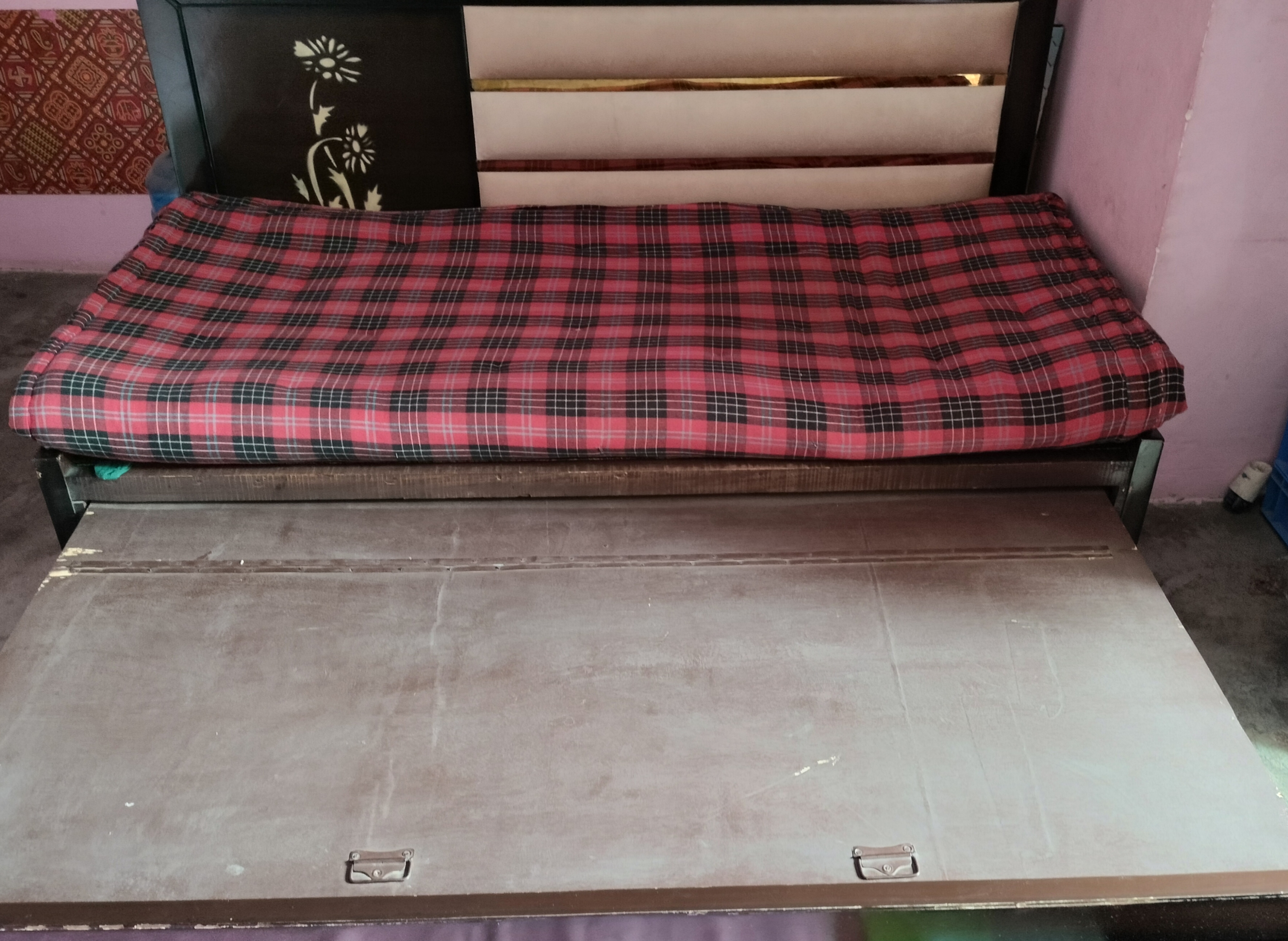 Foldable Diwan  available for sale