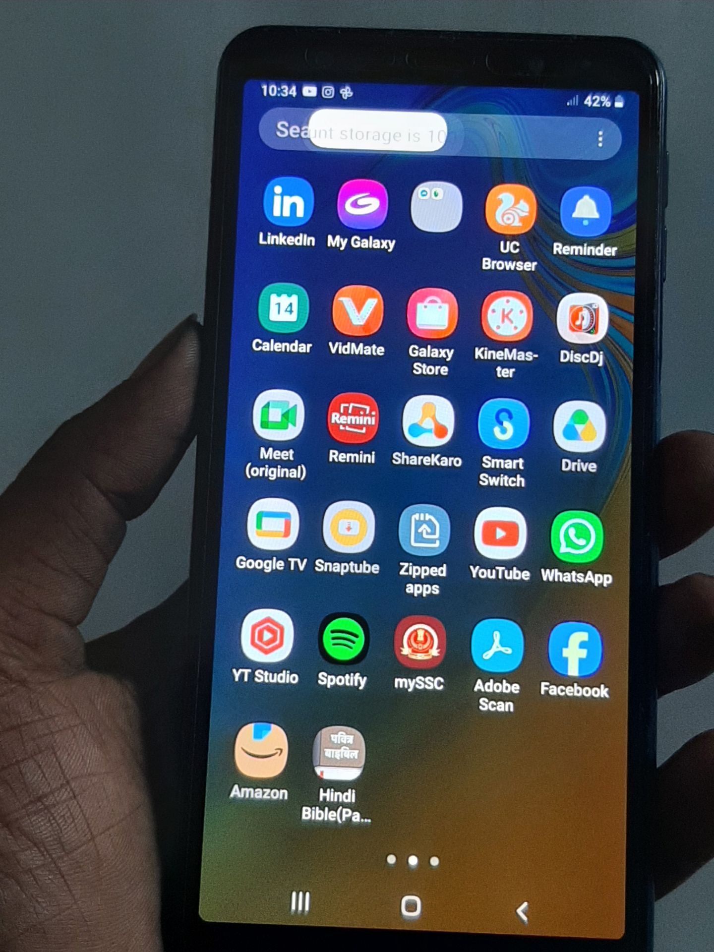 Samsung A7 2018 available for sale