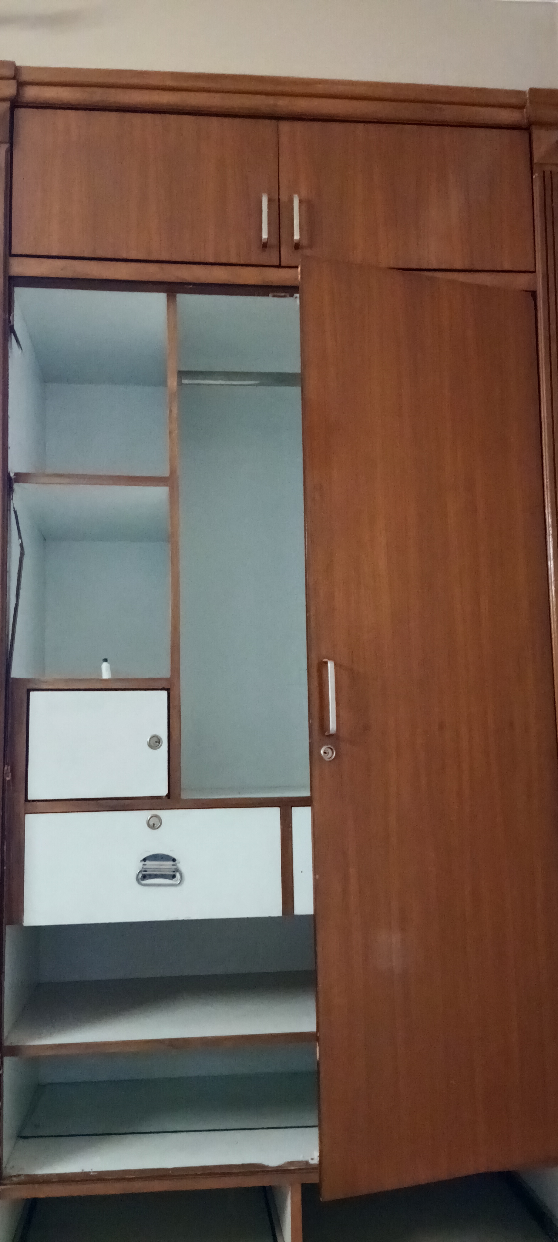 Almira wordobs made by plywood  available for sale