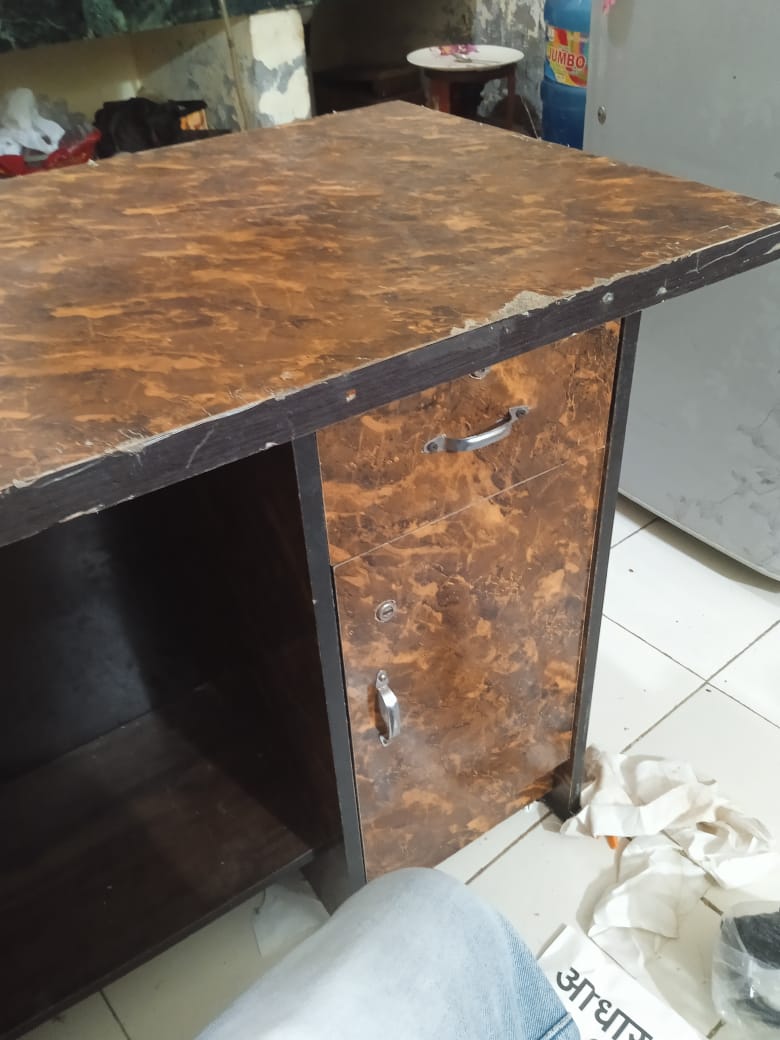 Cash Counter available for sale