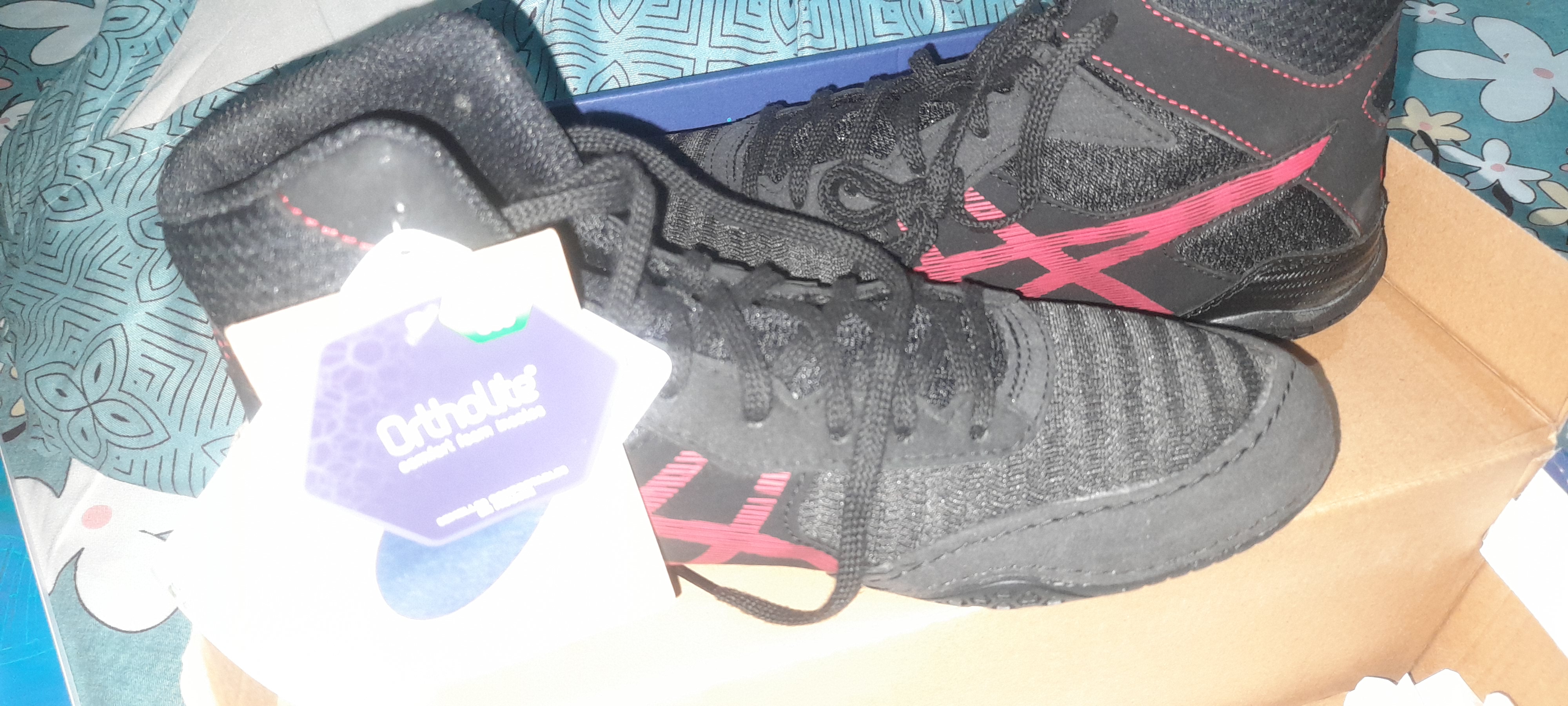 Mat Shoes  available for sale