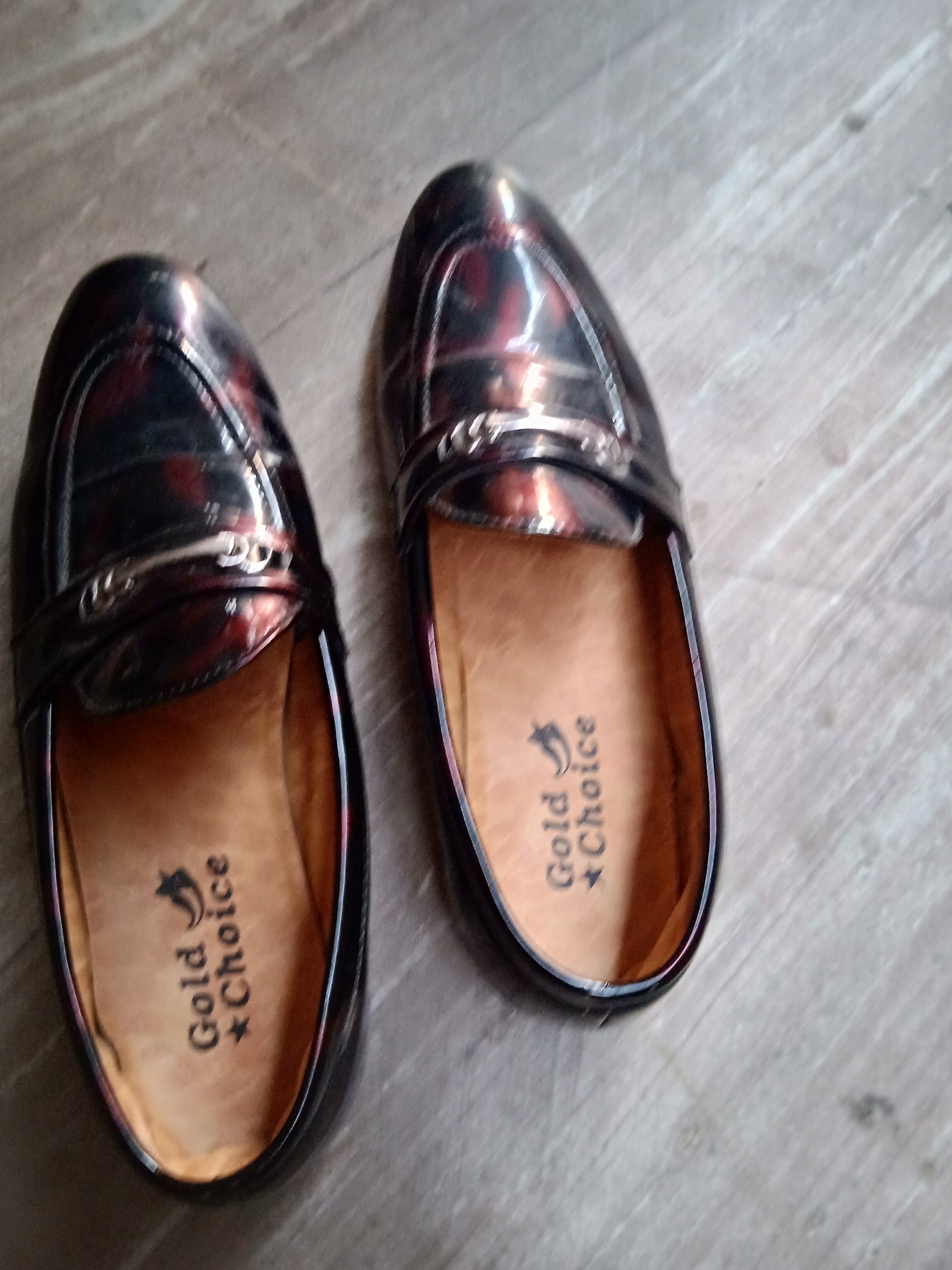 Valley shoes available for sale