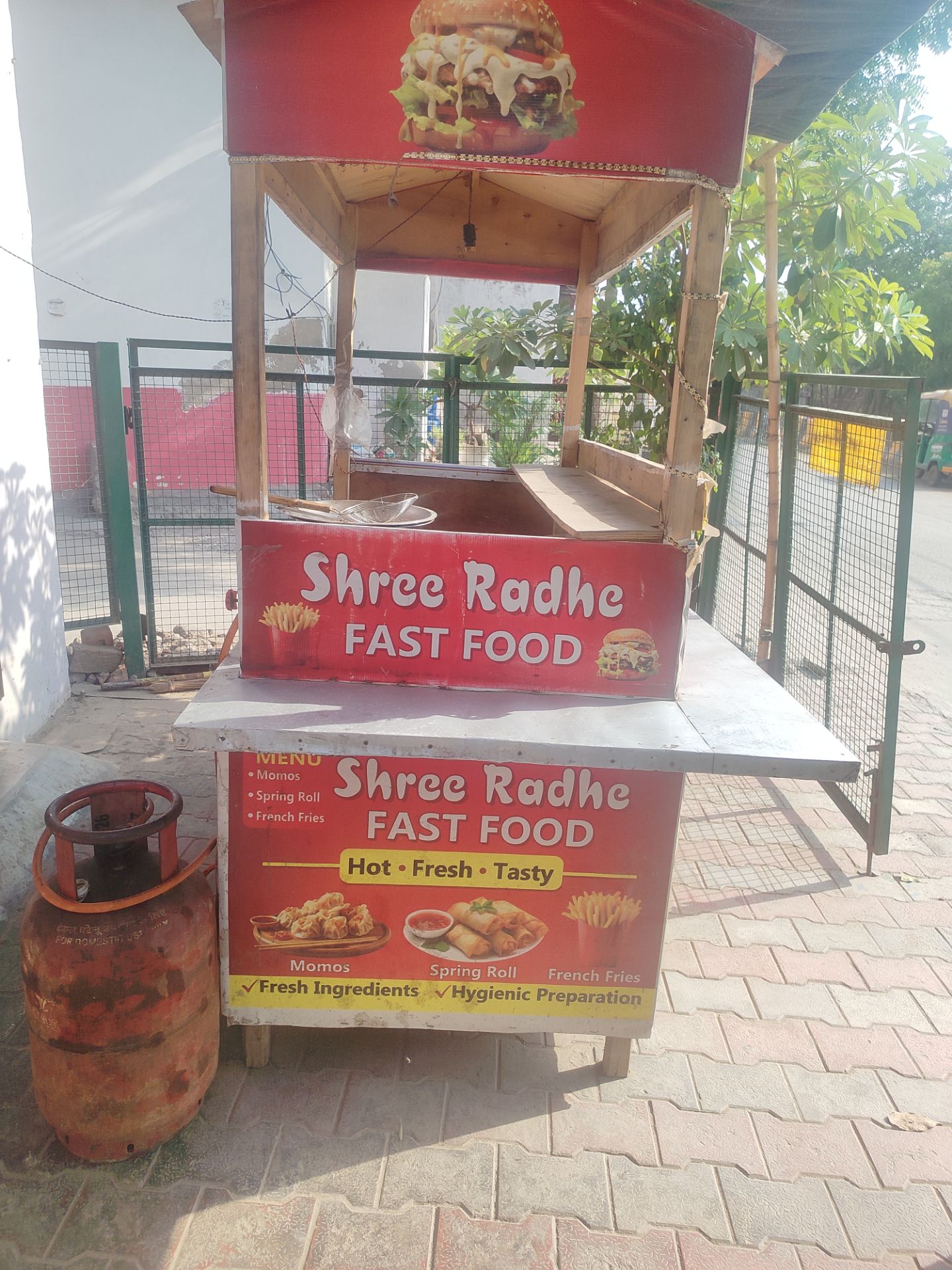 Food cart  available for sale