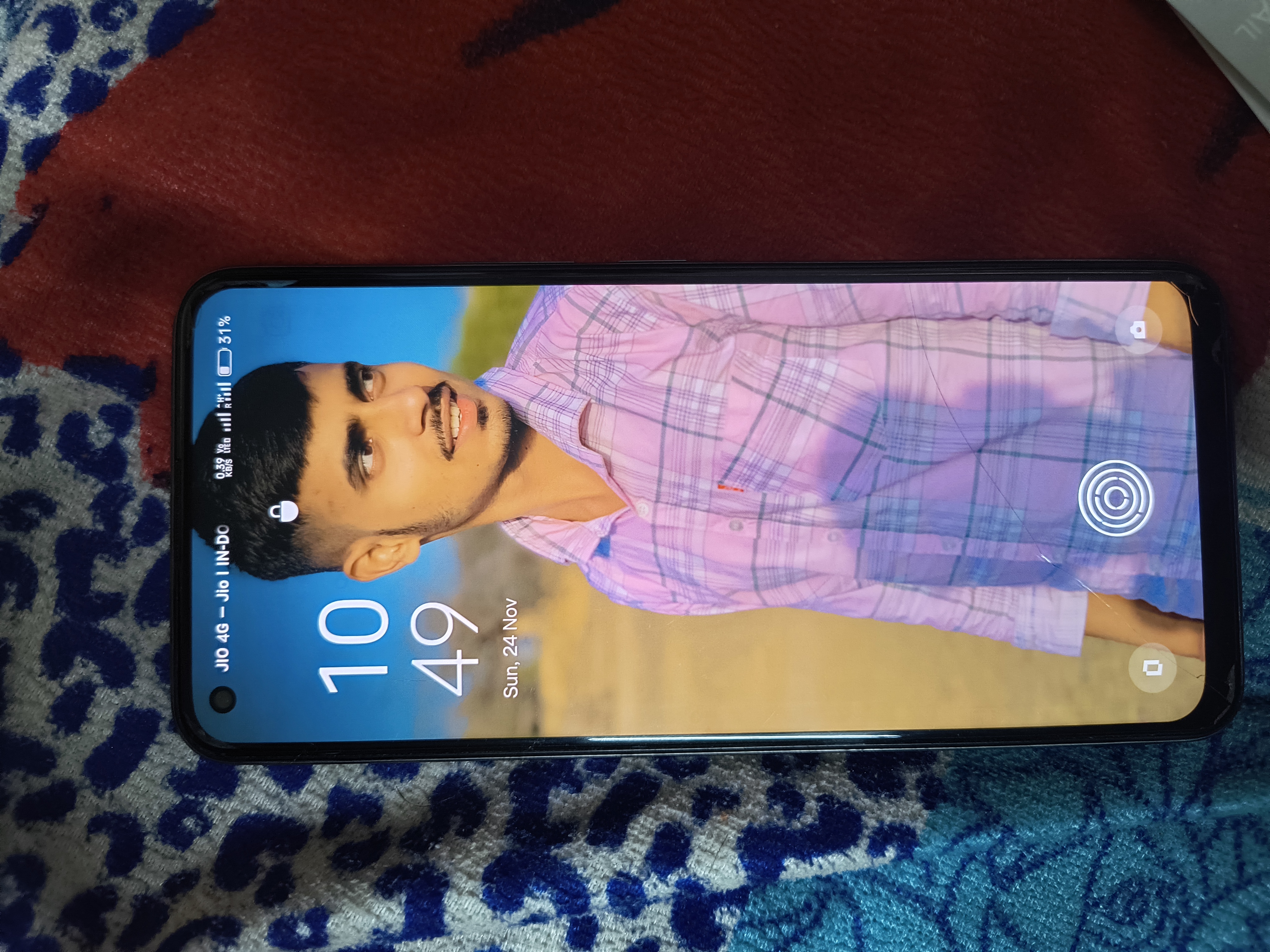 Realme RMX3085 available for sale