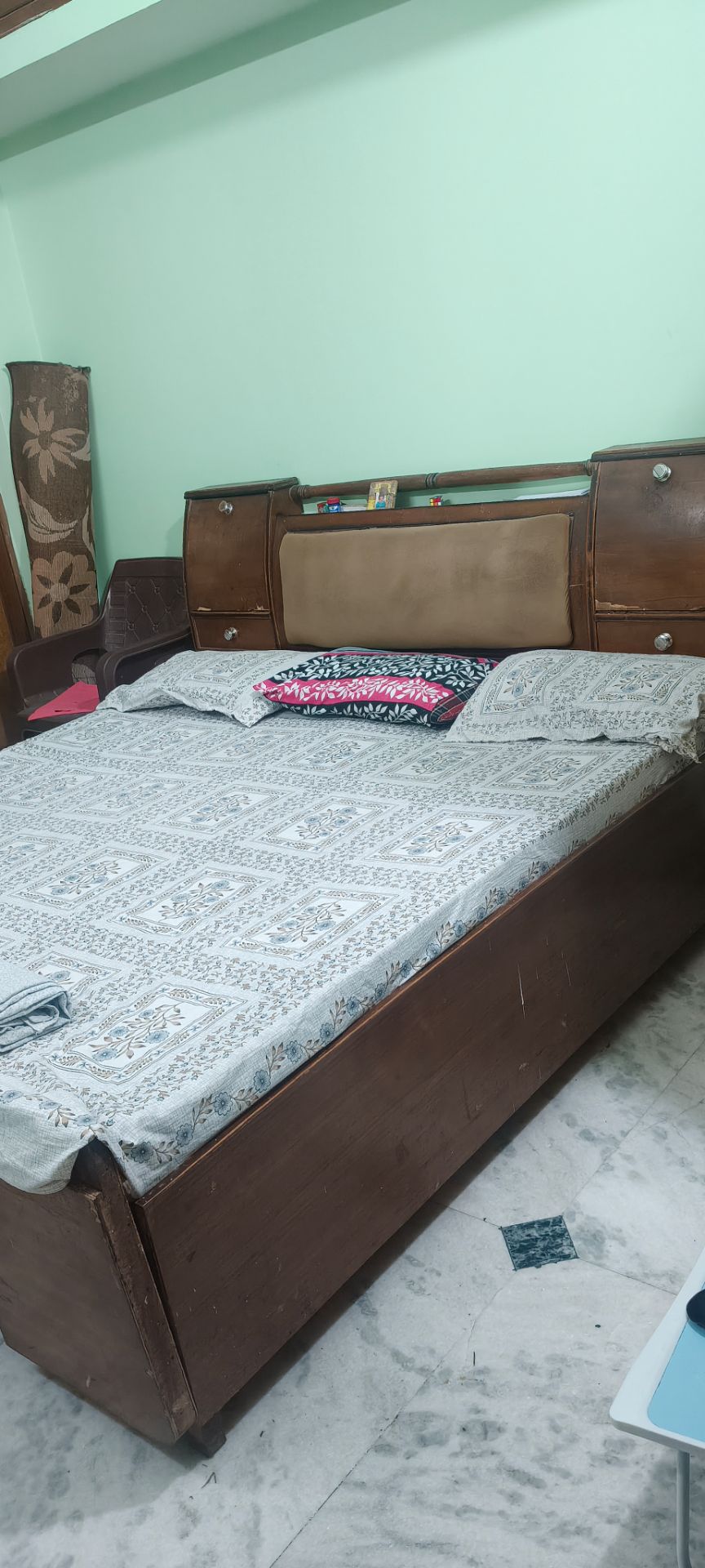 Double bed available for sale