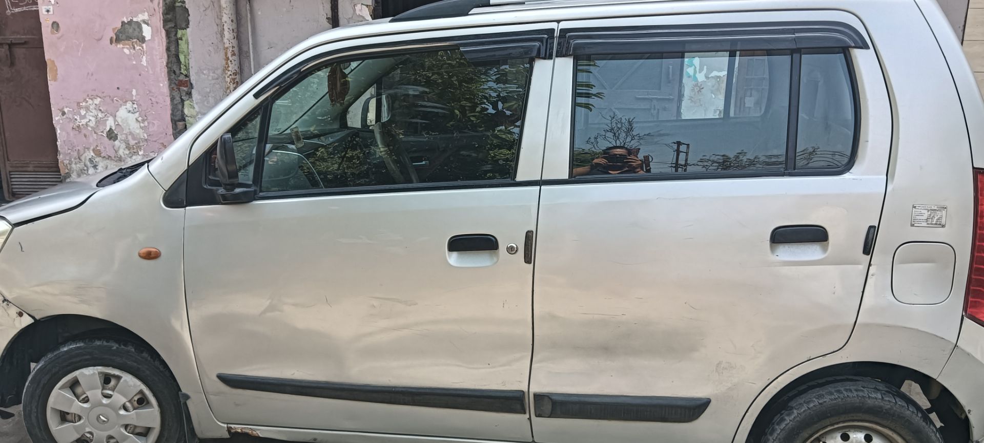 Maruti wognor 2013 available for sale