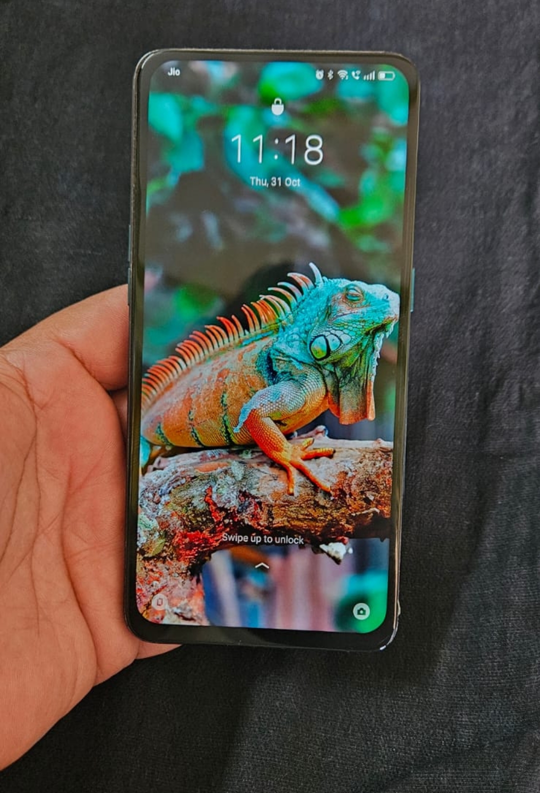 Oppo Reno 10XZoom available for sale