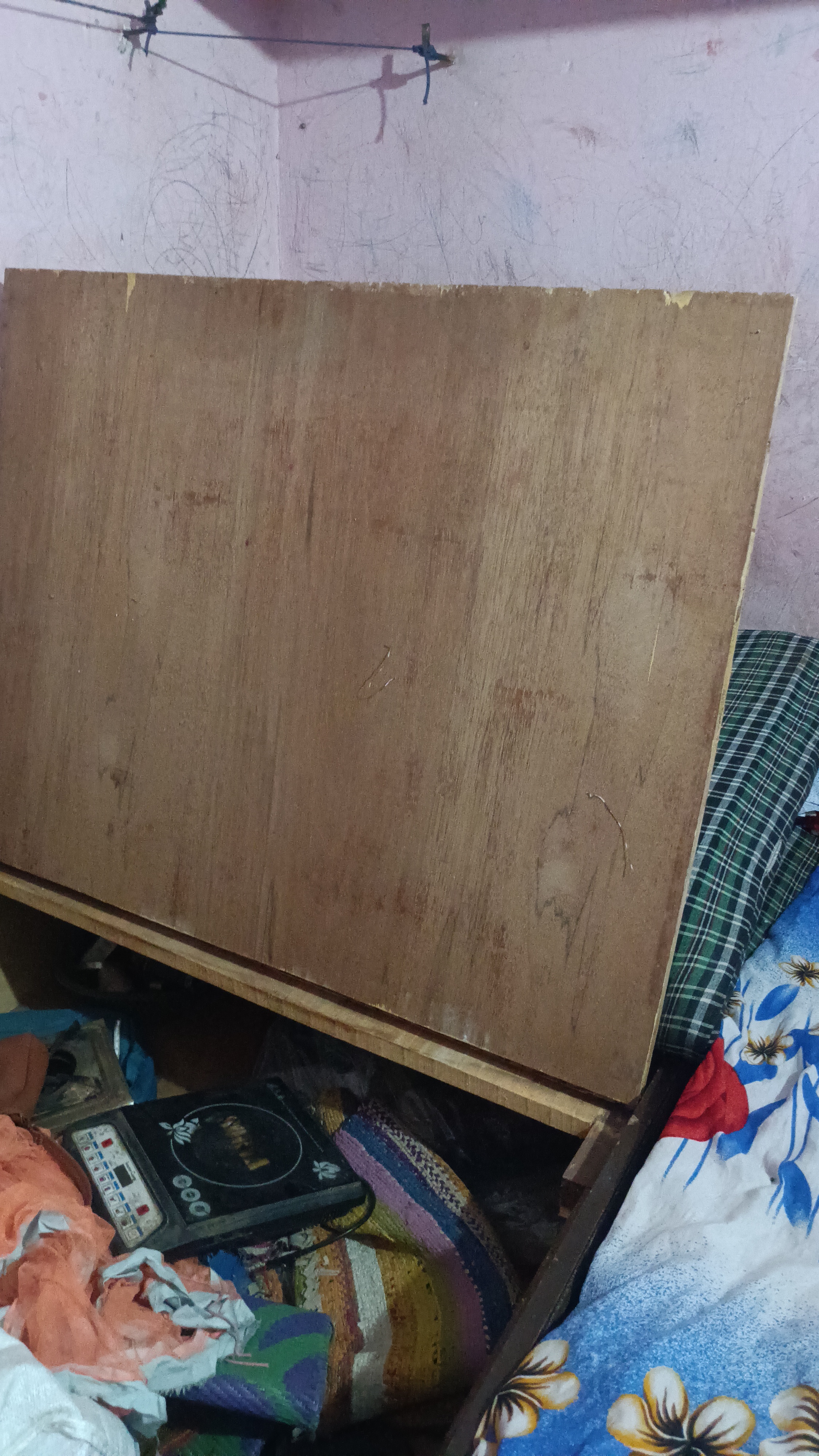 Singh bed box bala available for sale
