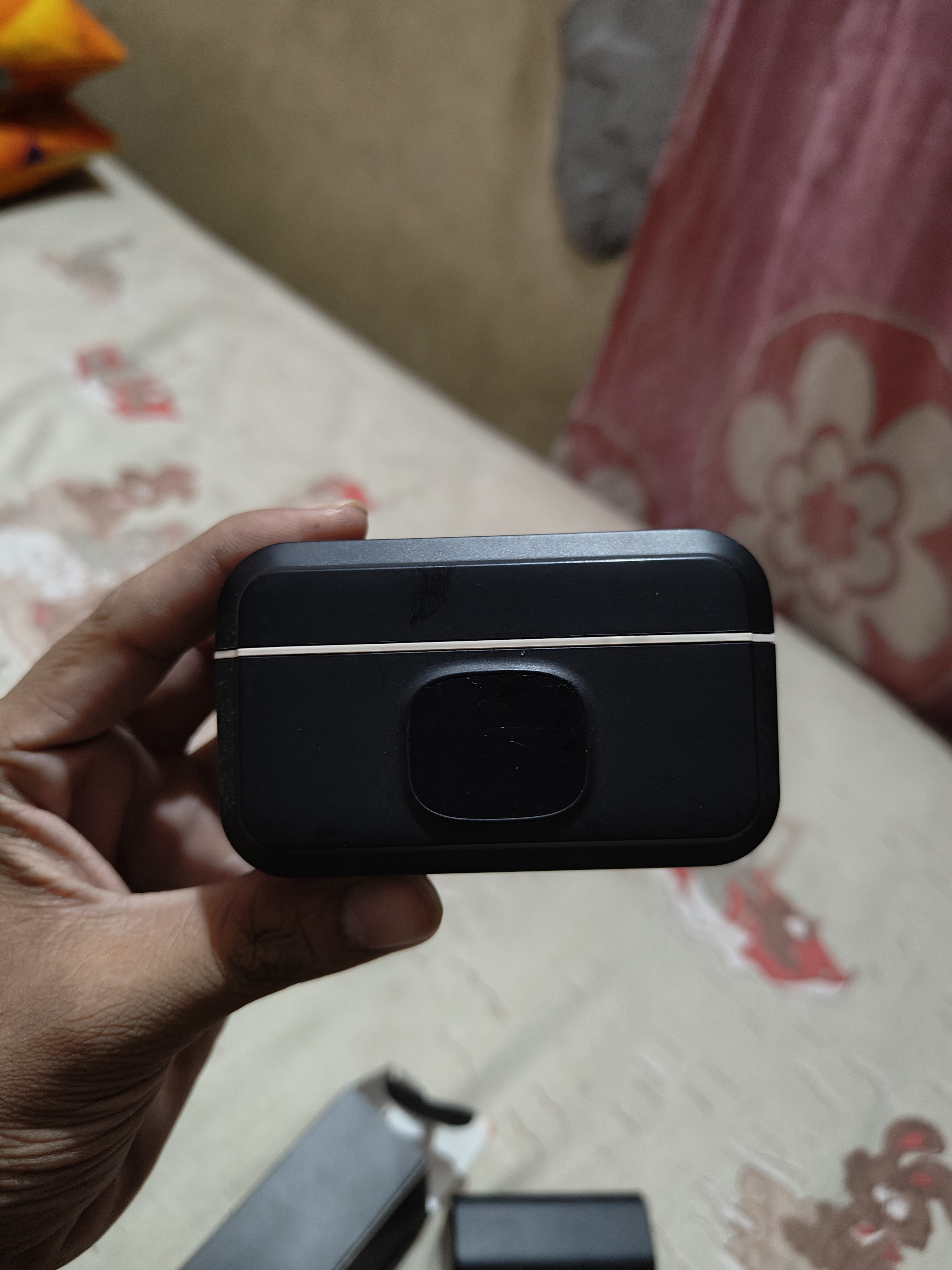Wireless laviare microphone available for sale