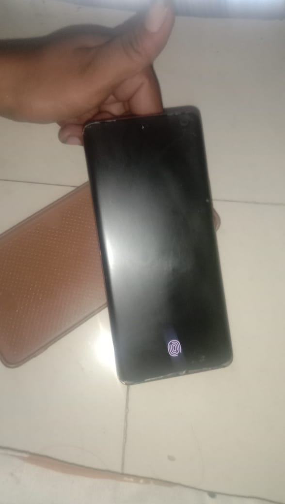 Vivo v40e available for sale