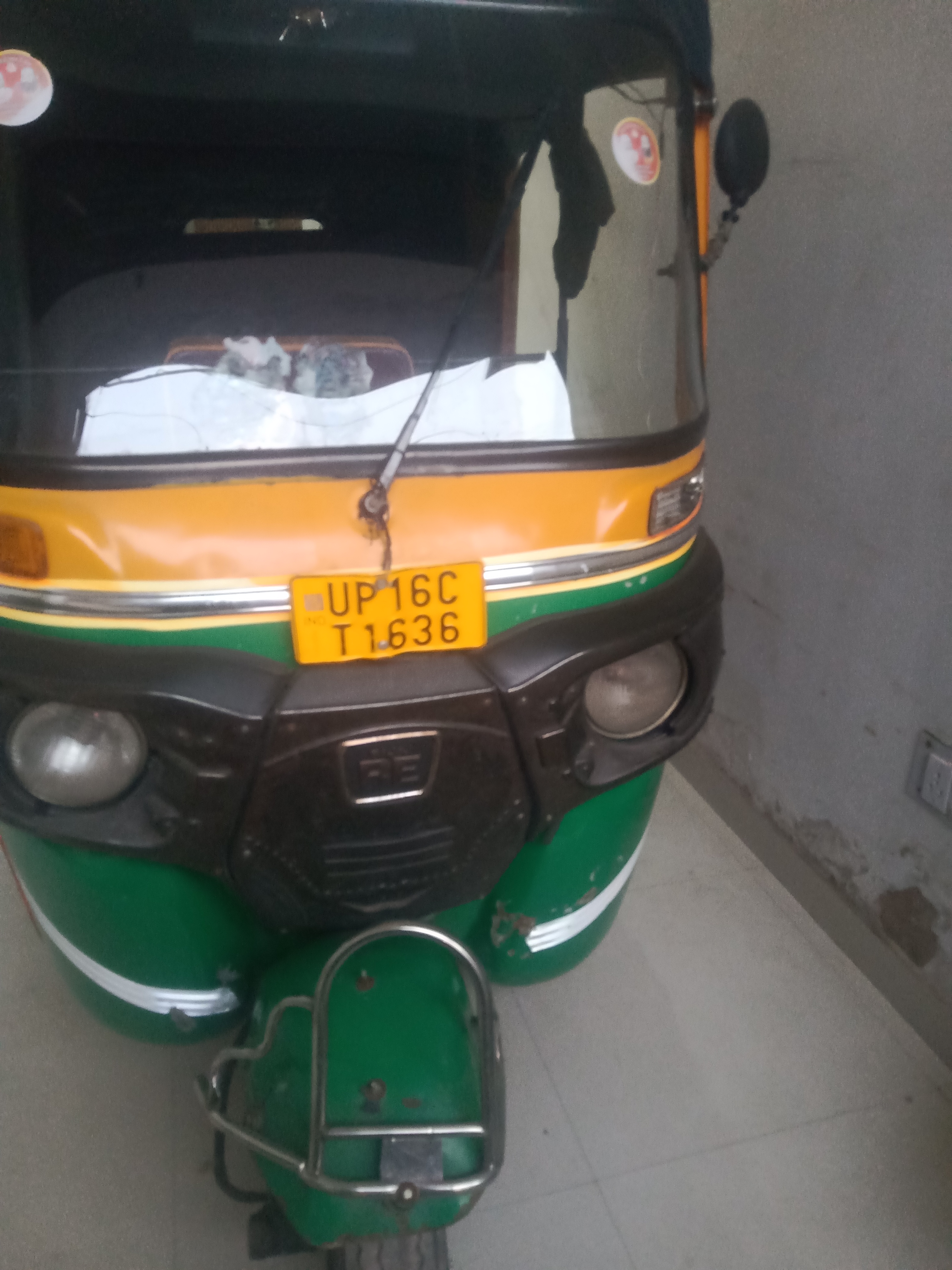 Bajaj cng outo 2015 available for sale