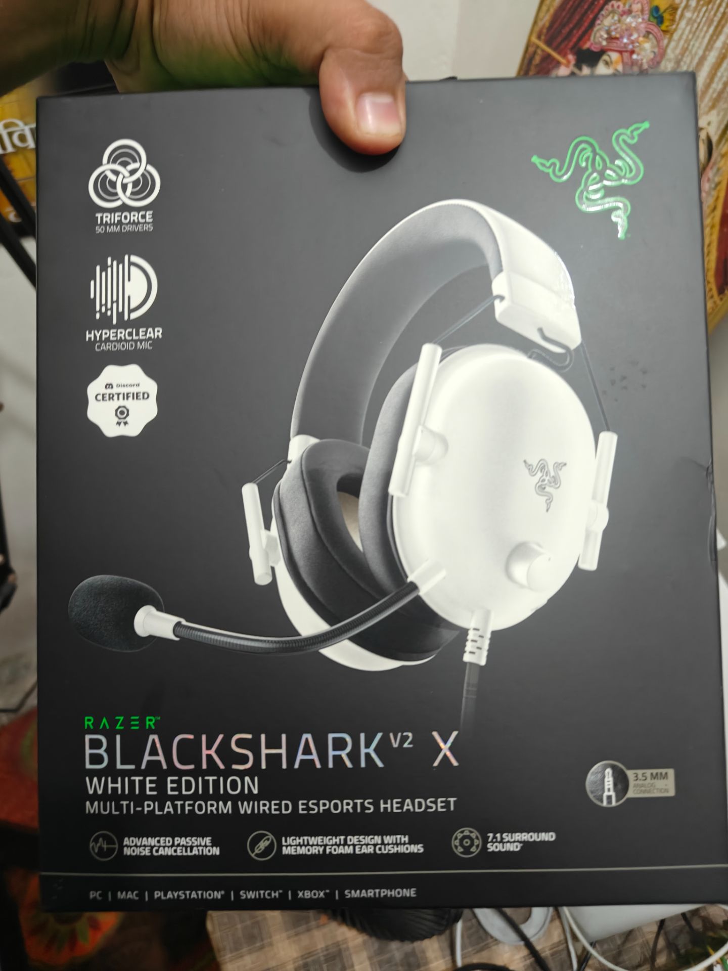 Headphone Razer XShark available for sale