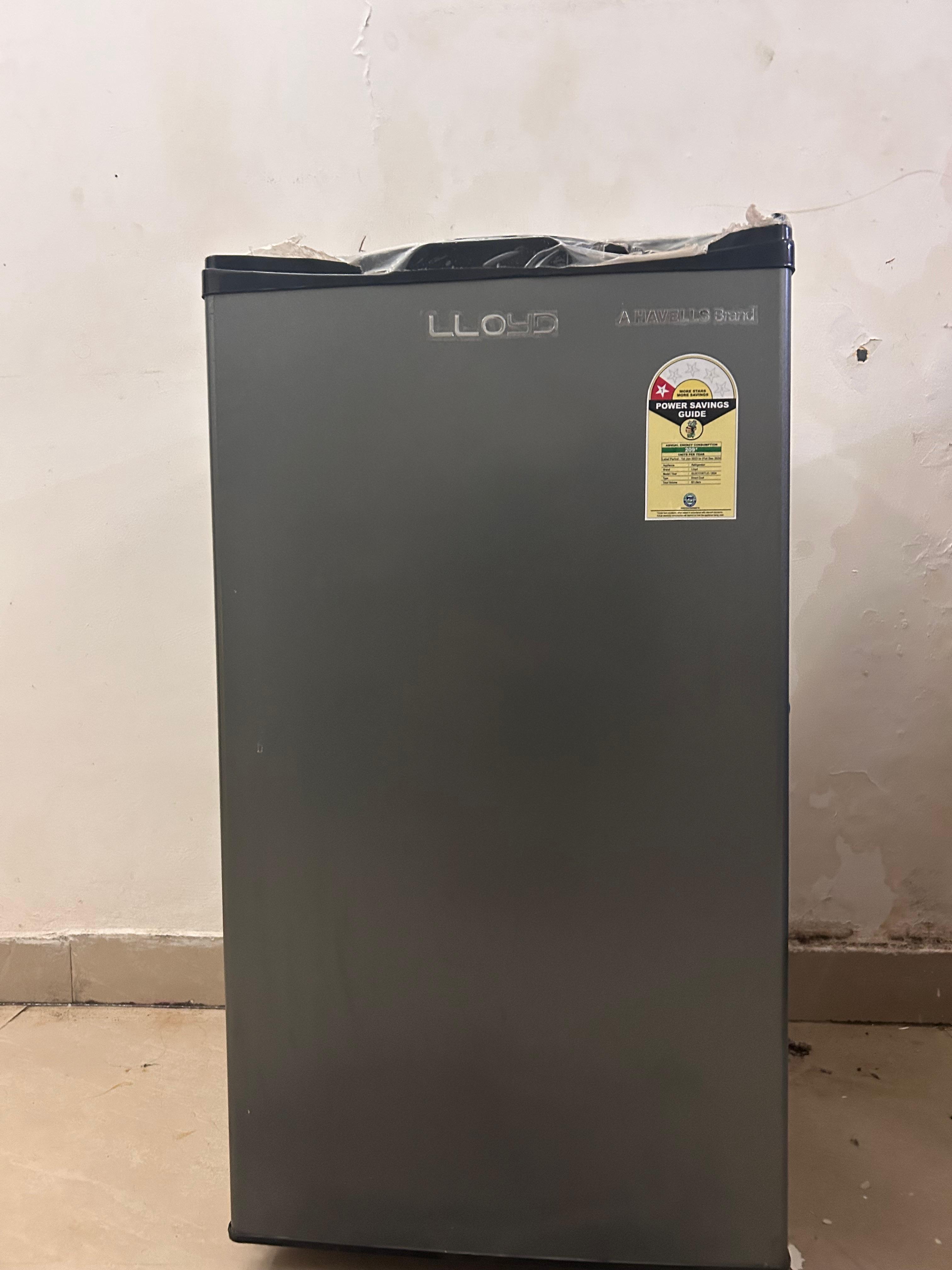Lloyd Fridge available for sale