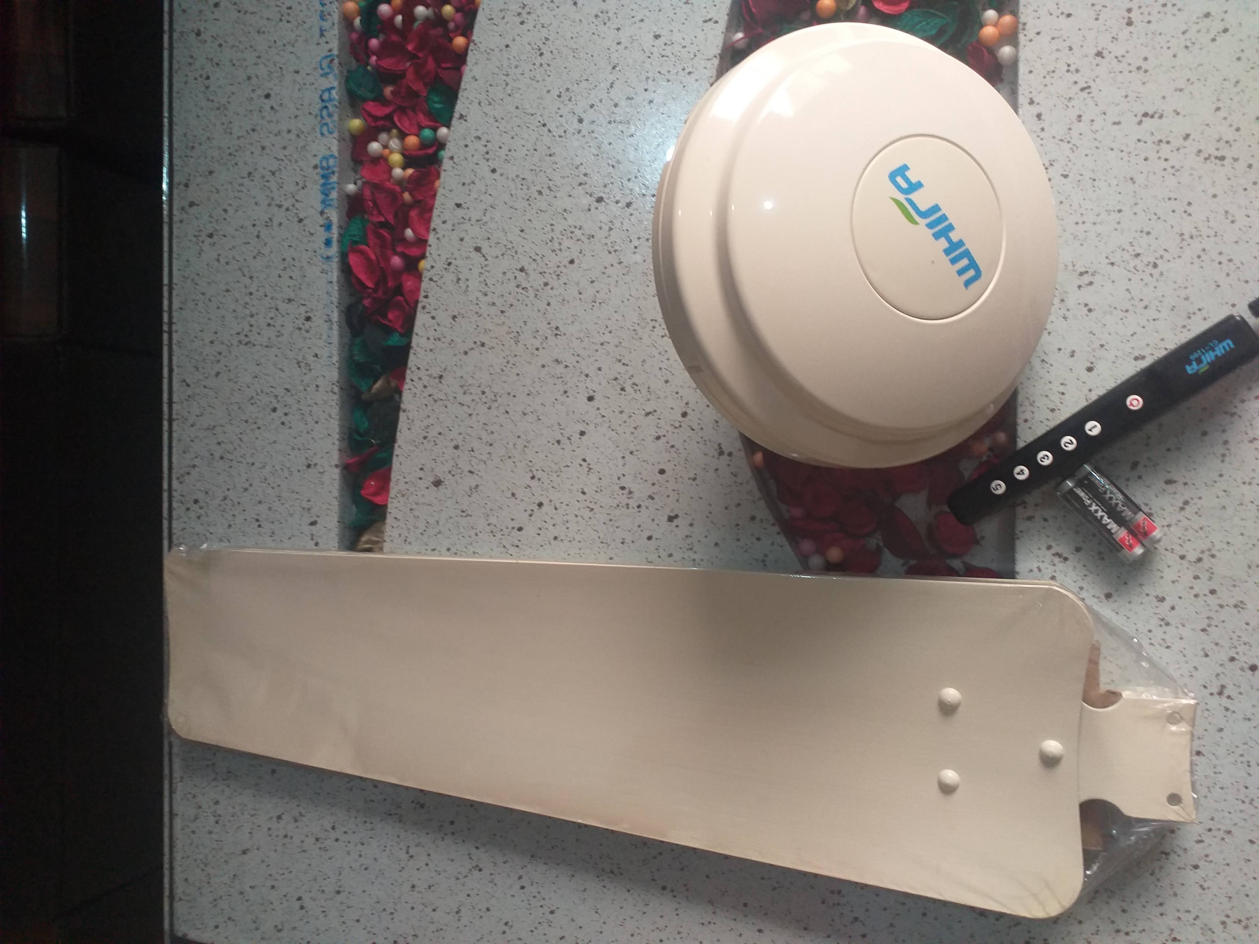 Bldc ceiling fan 35 wat with remote control
 available for sale