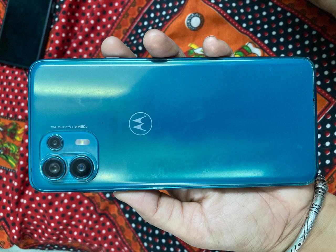 Motorola Edge 20 fushion available for sale