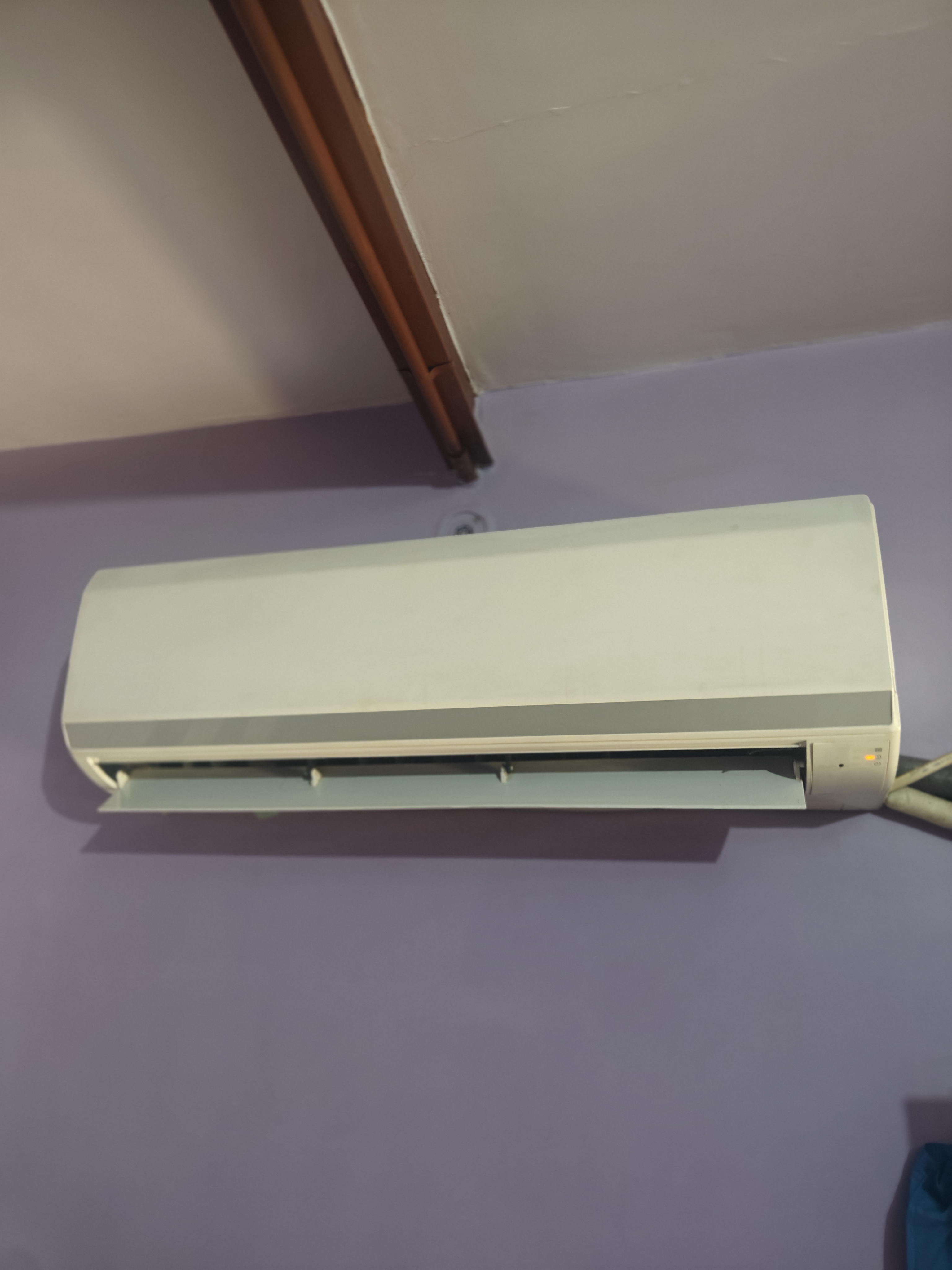 Hitachi Split AC available for sale
