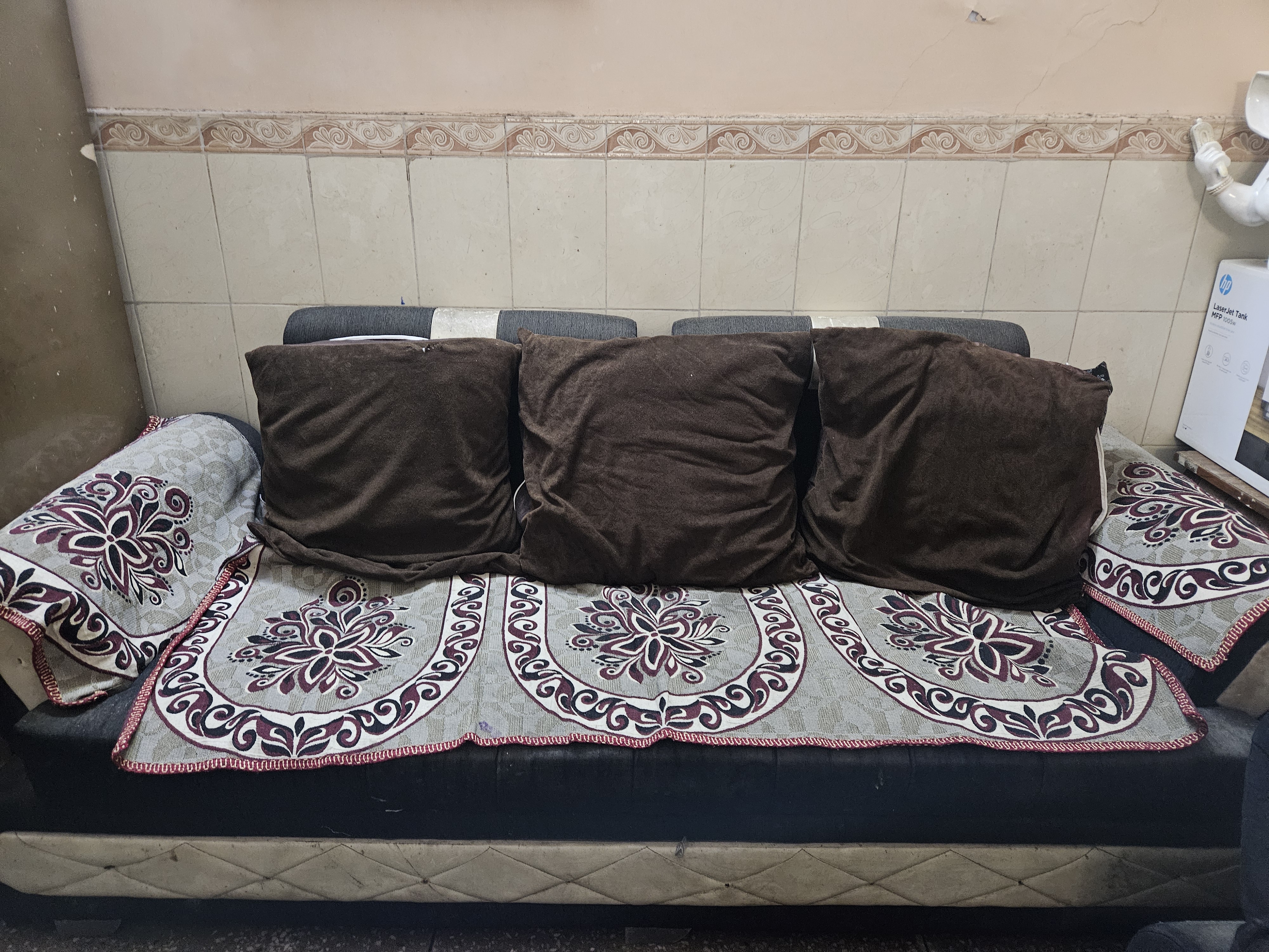 5 seater sofa with cushion and table available for sale