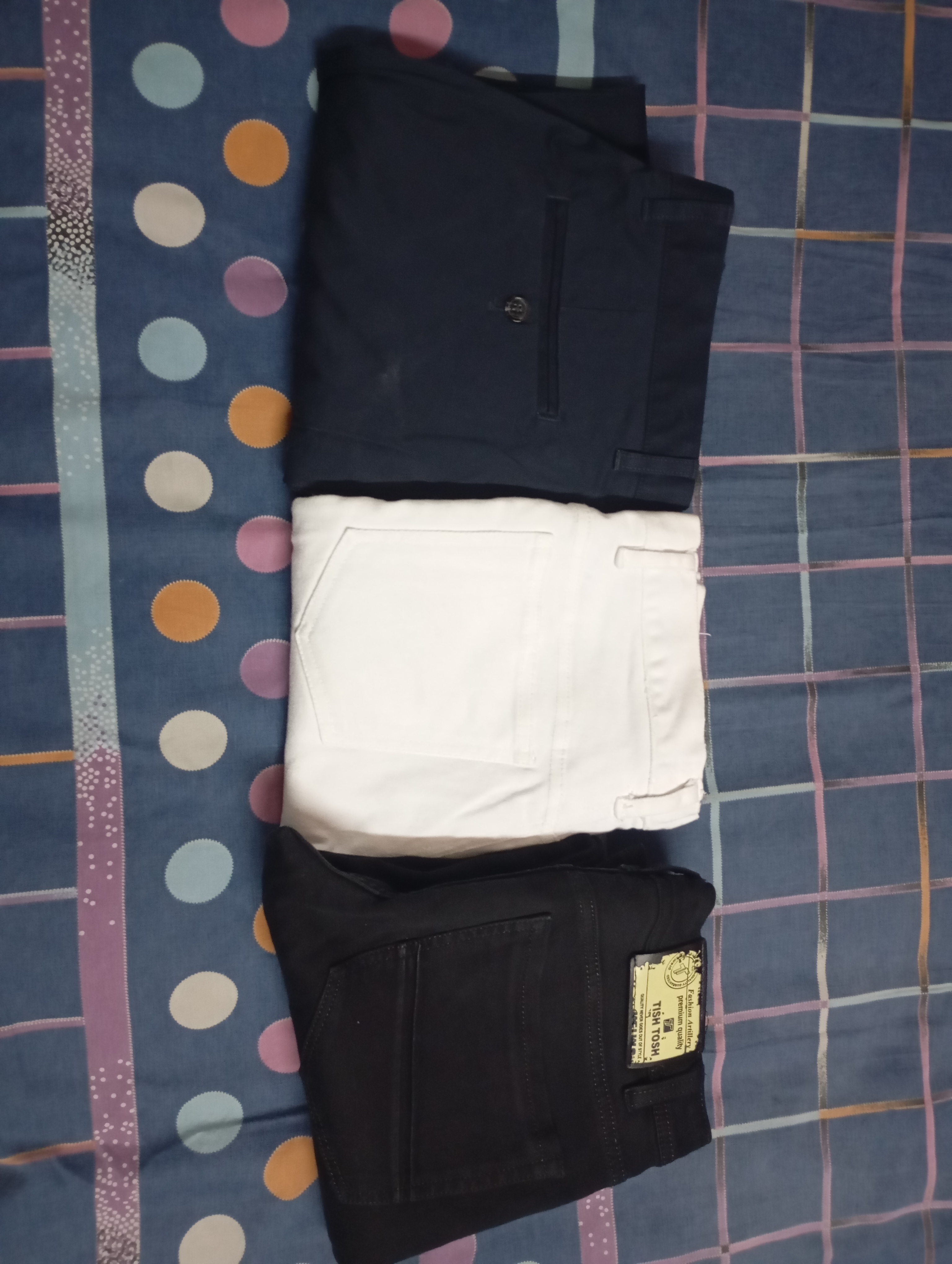 3 jeans in good condition available for sale