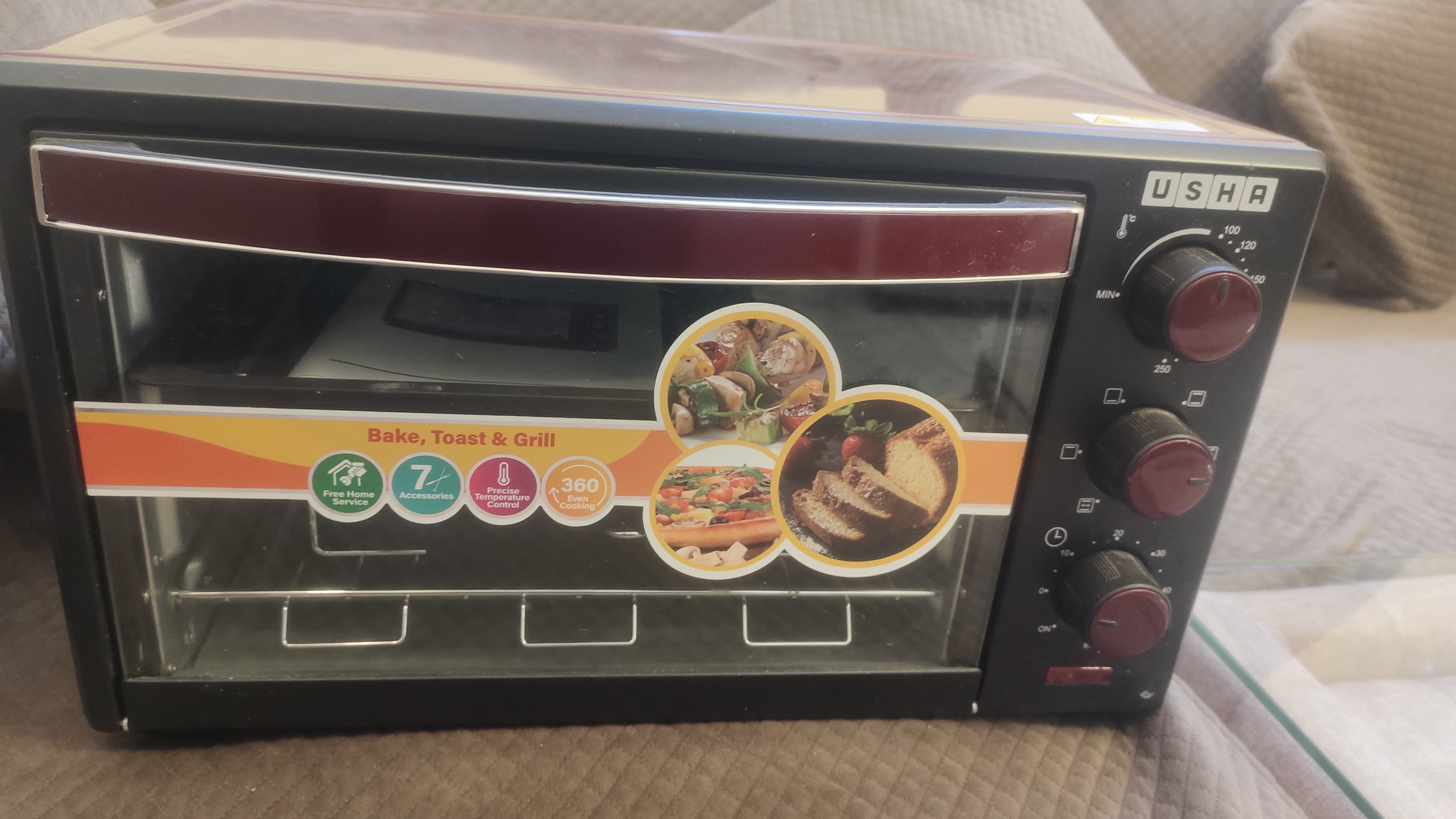 Oven available for sale