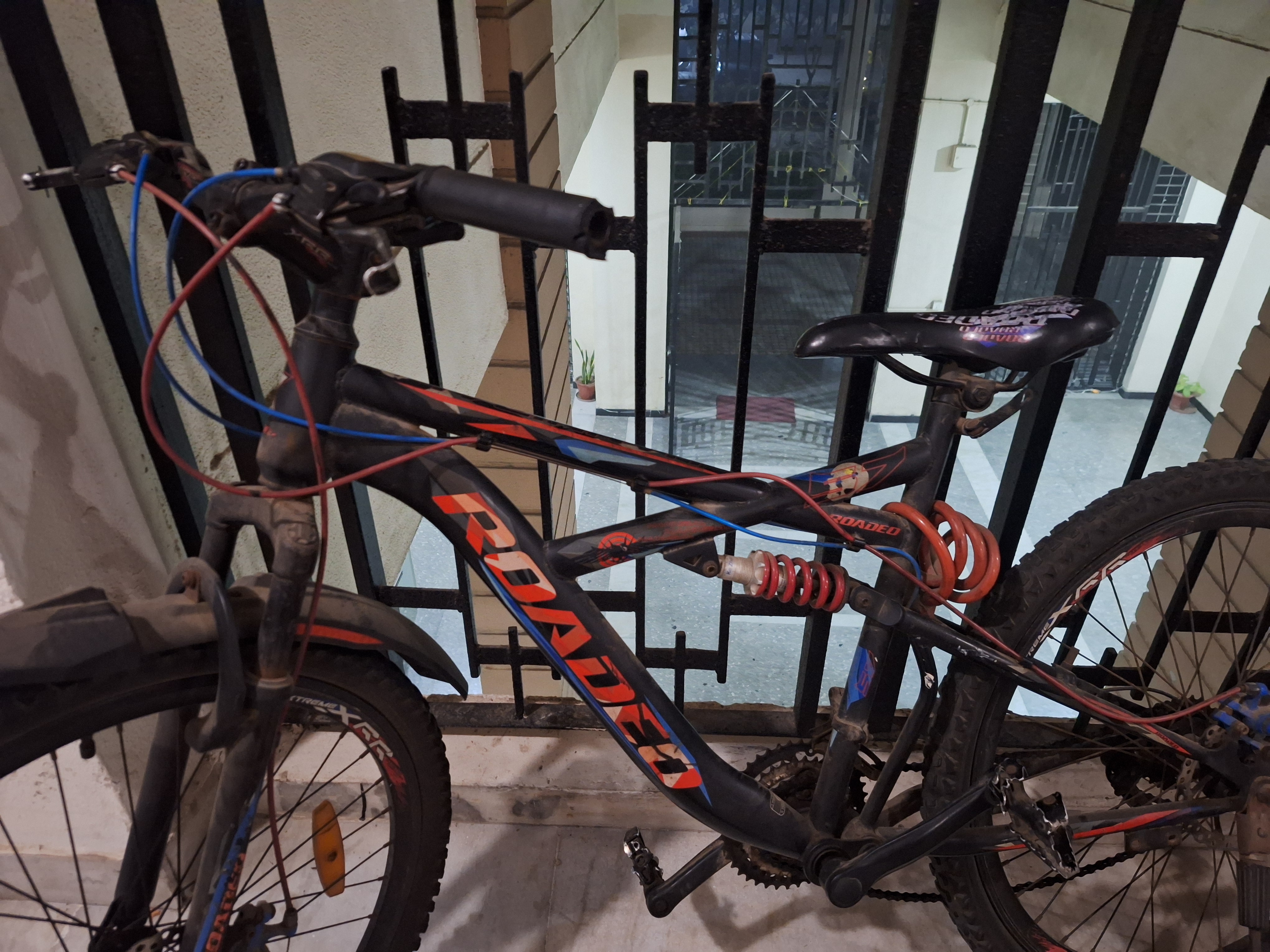HRX extreme roaded Black bicycle availbale for sale