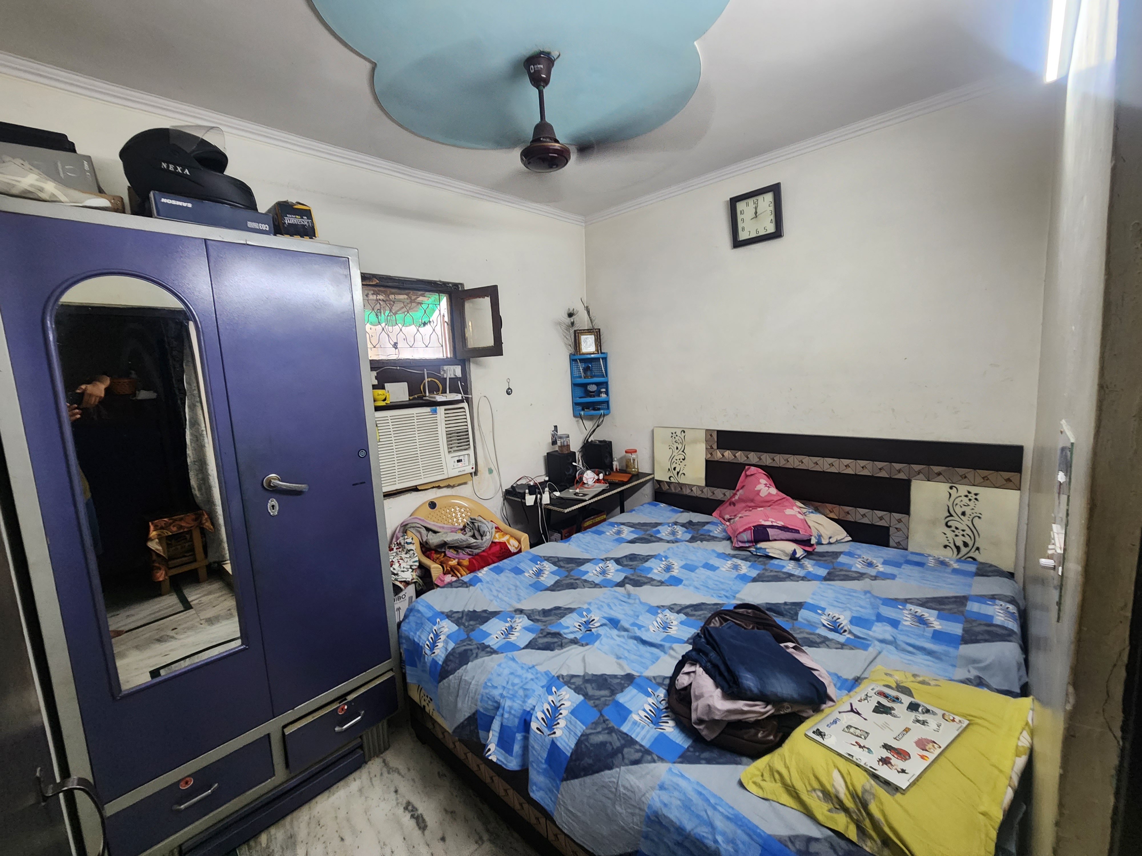 bed available for sale