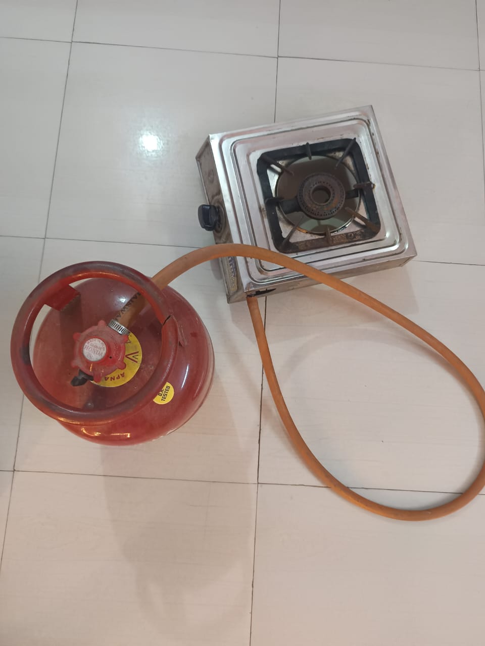 Gas stove available for sale