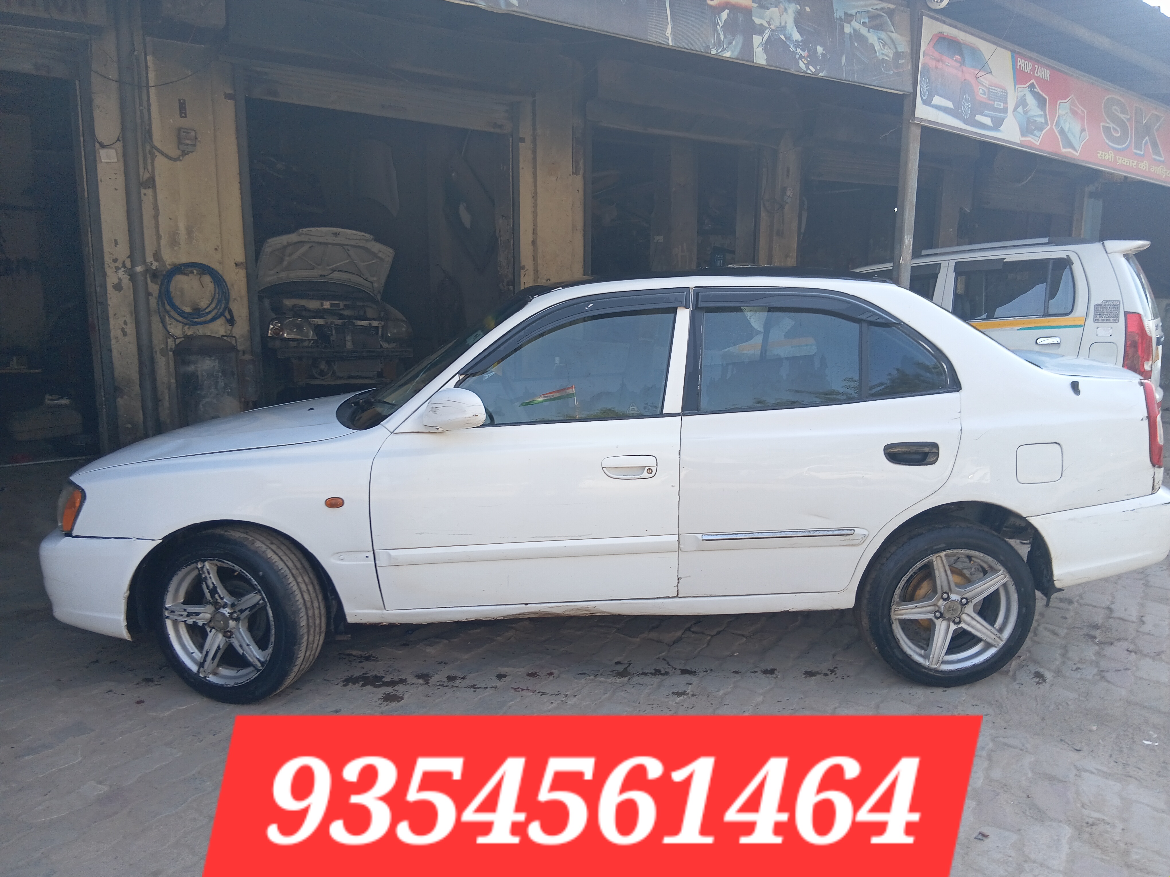 Hyundai accent 2012 available for sale