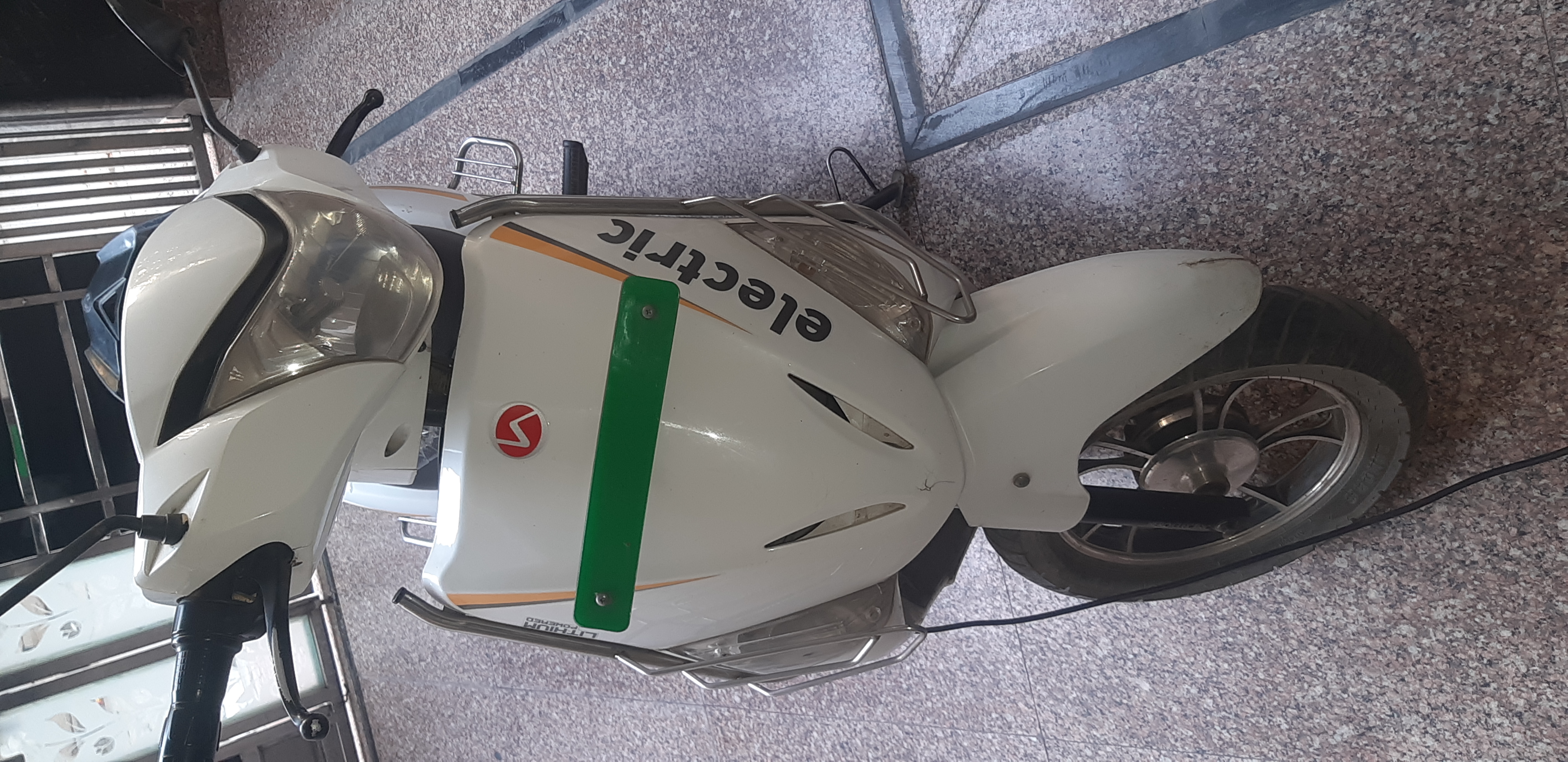 Hero Optima hx available for sale
