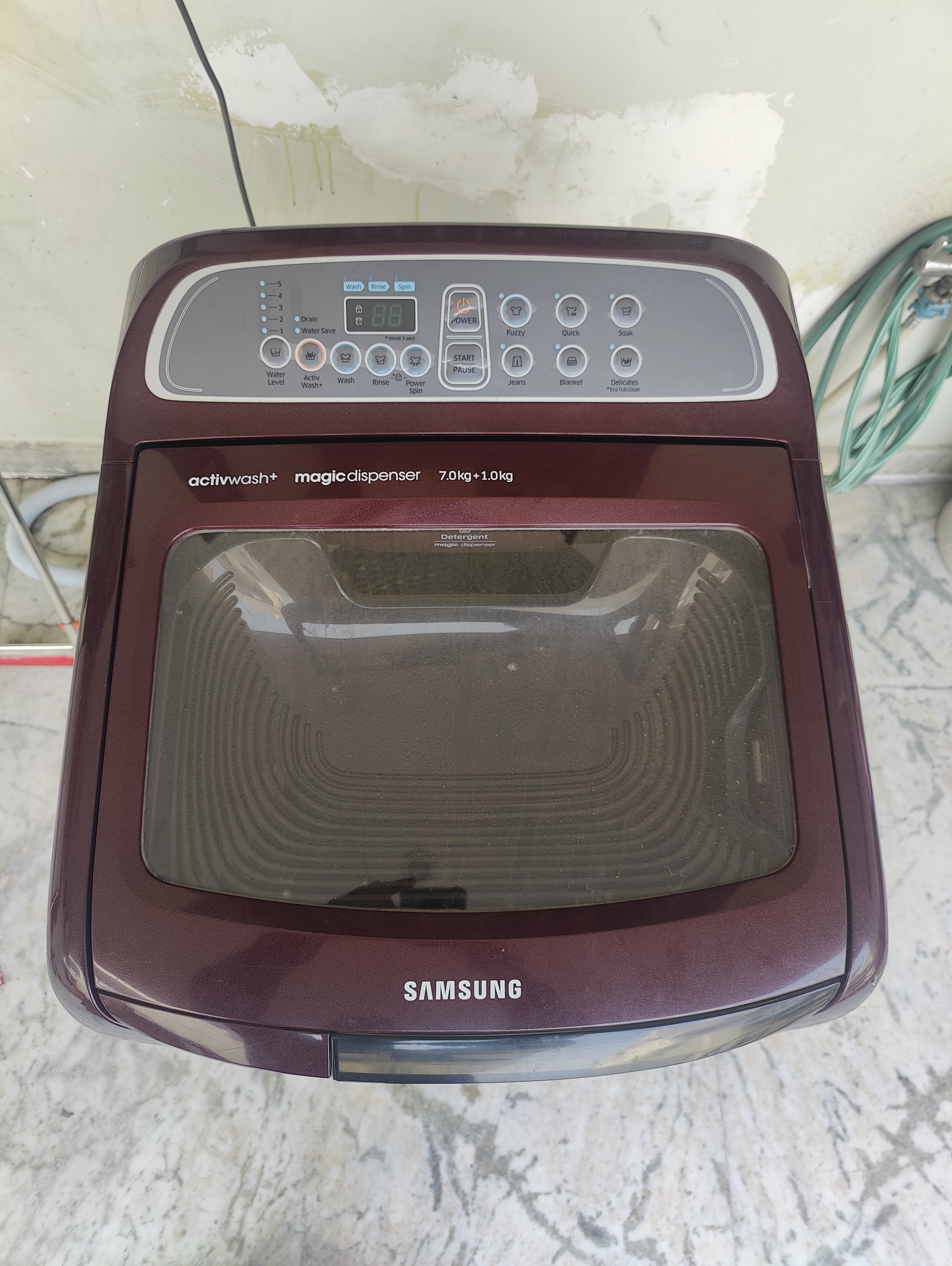 Samsung fully automatic top load Washing Machine available for sale