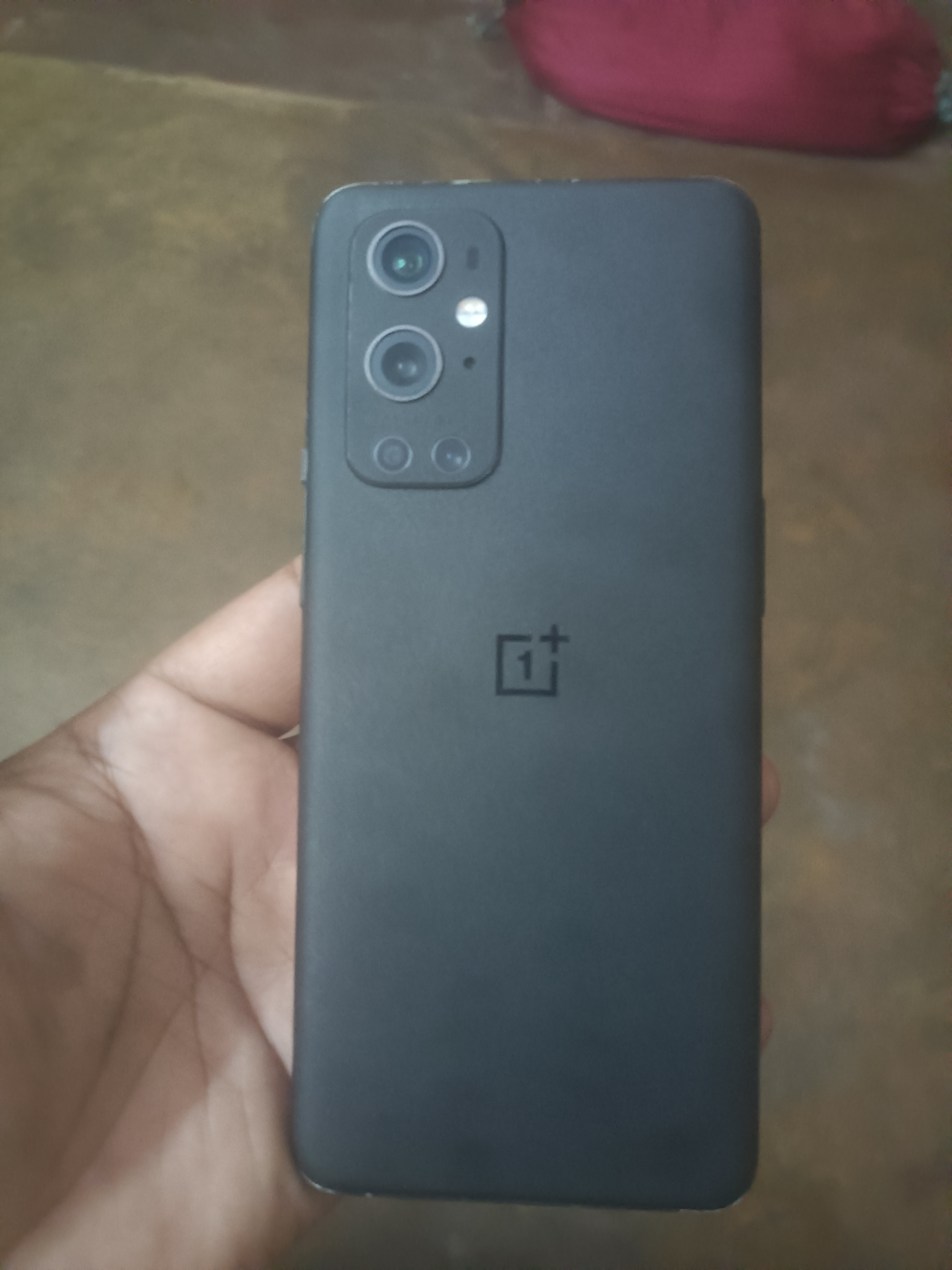 OnePlus Le2121 9pro 5G oxyenOS14 available for sale
