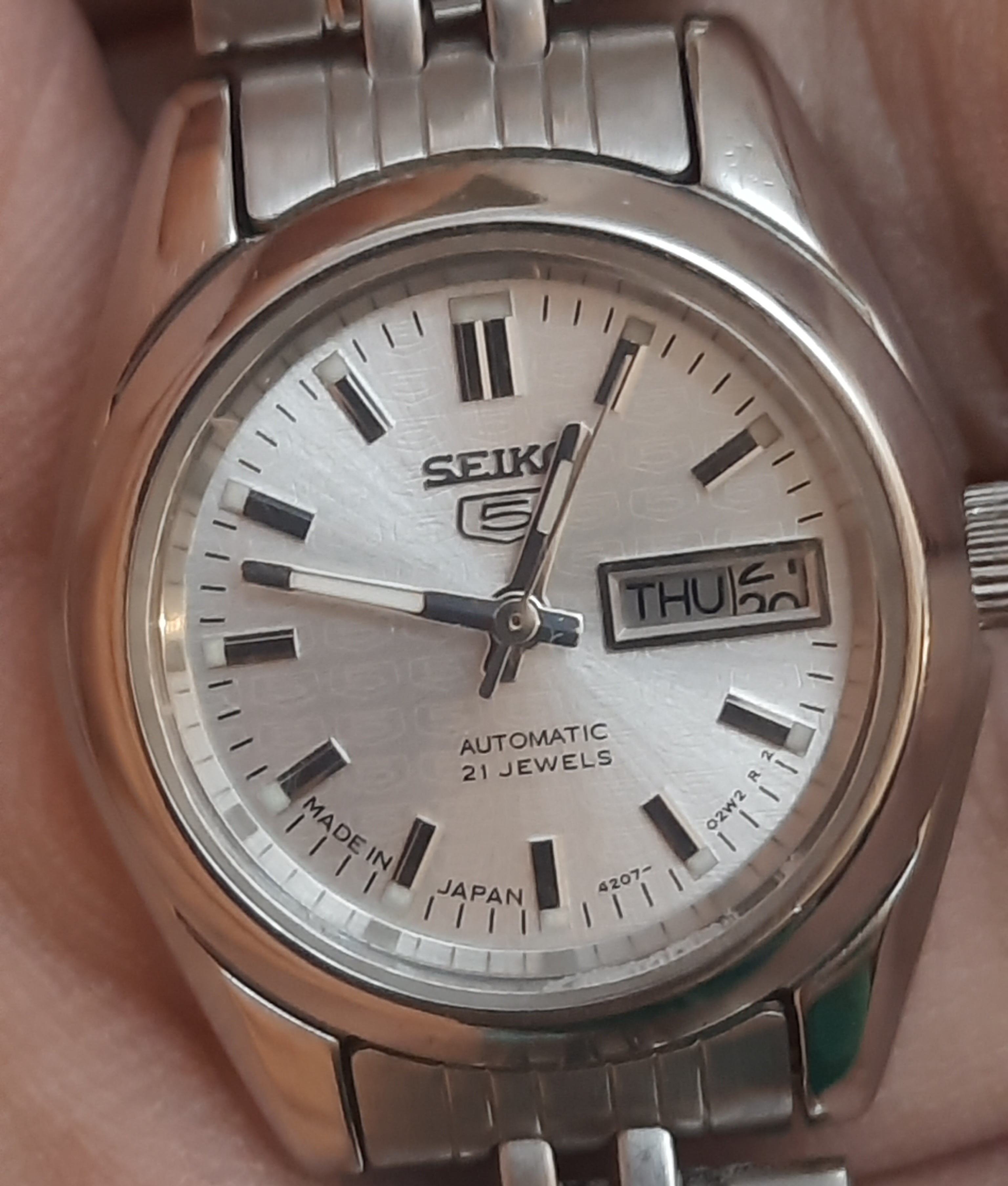 NOS Condition vintage Orient Tristar just like Rolex Datejust model.  available for sale