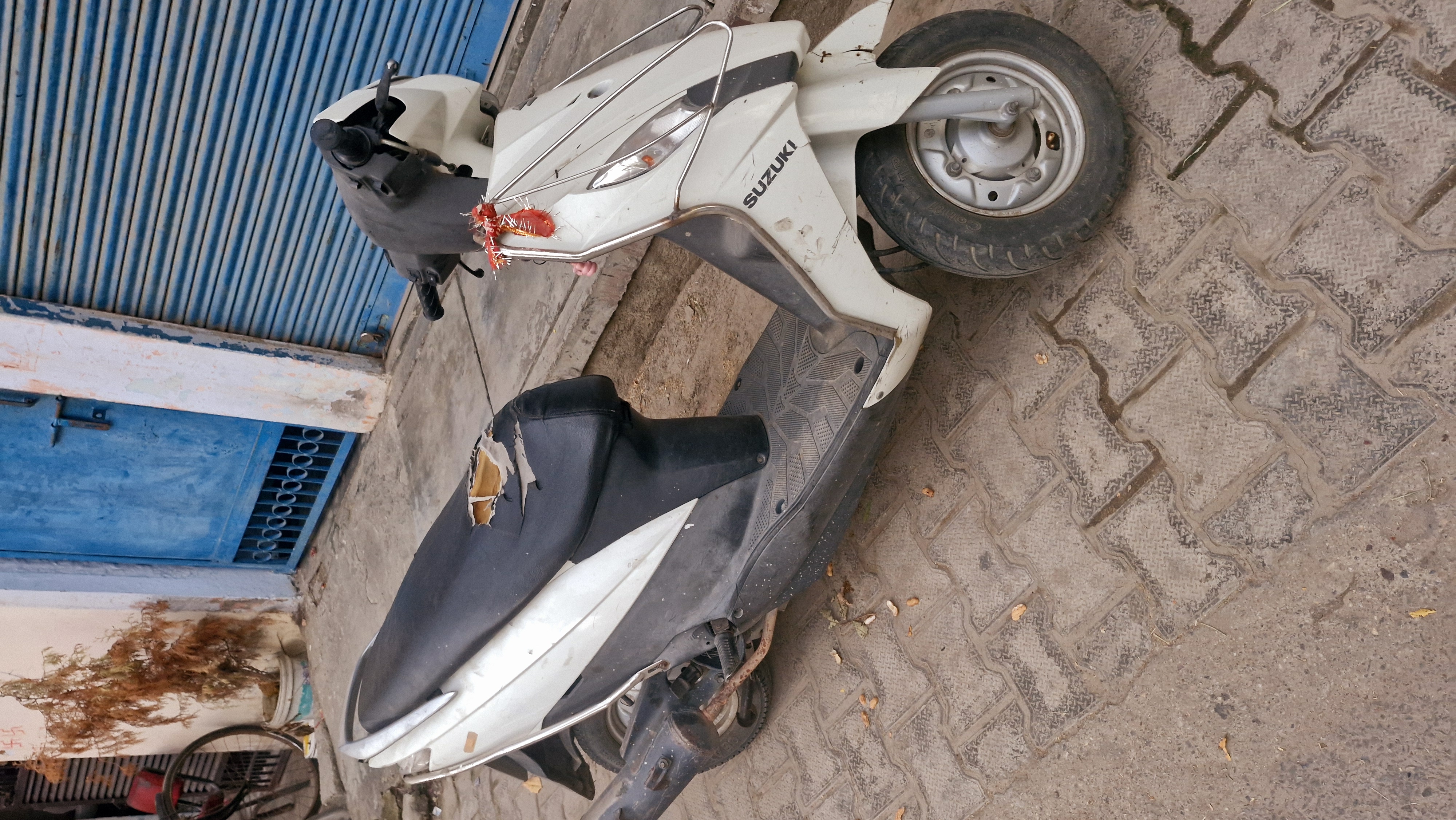 Suzuki 2015 available for sale