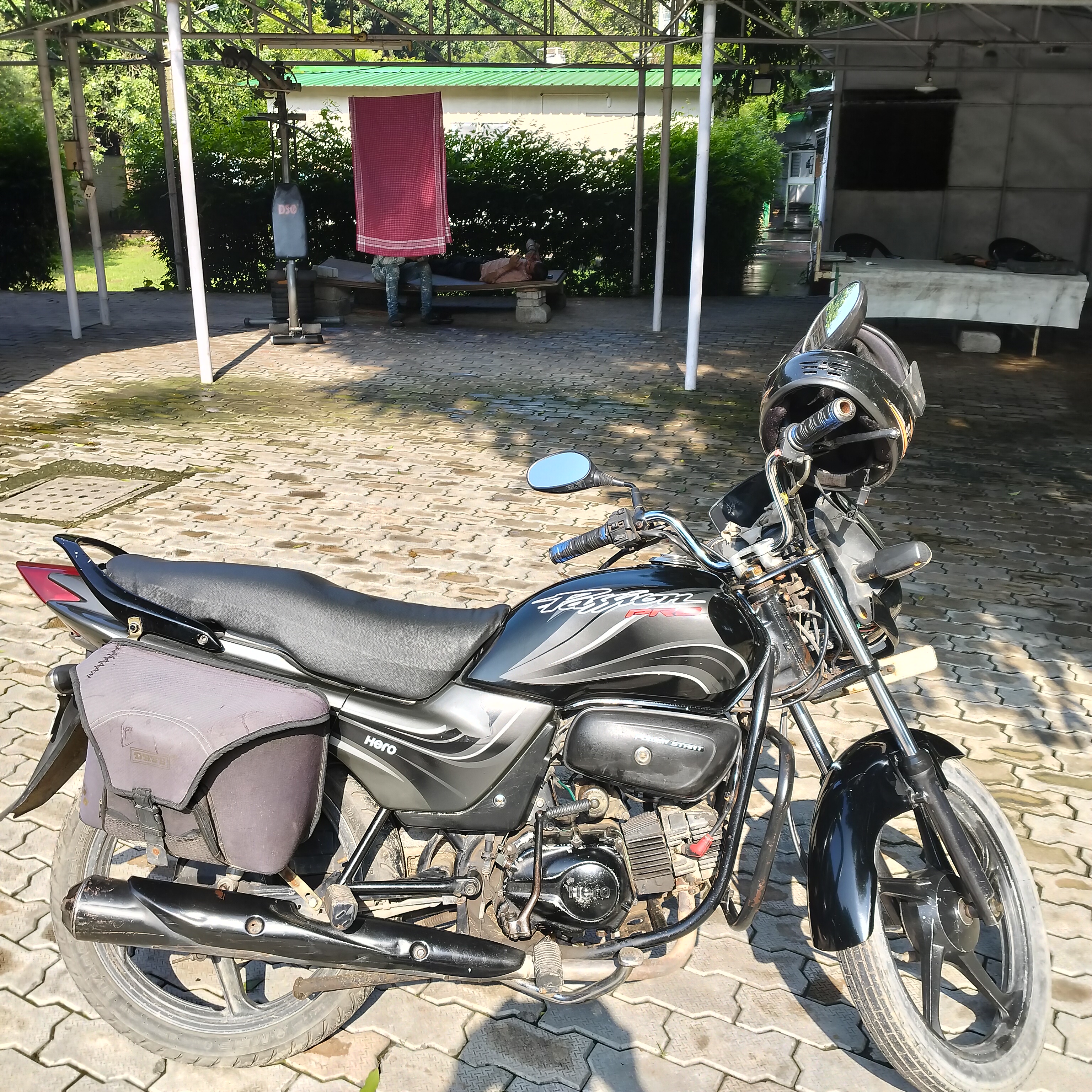 Hero honda passion pro 2014 available for sale