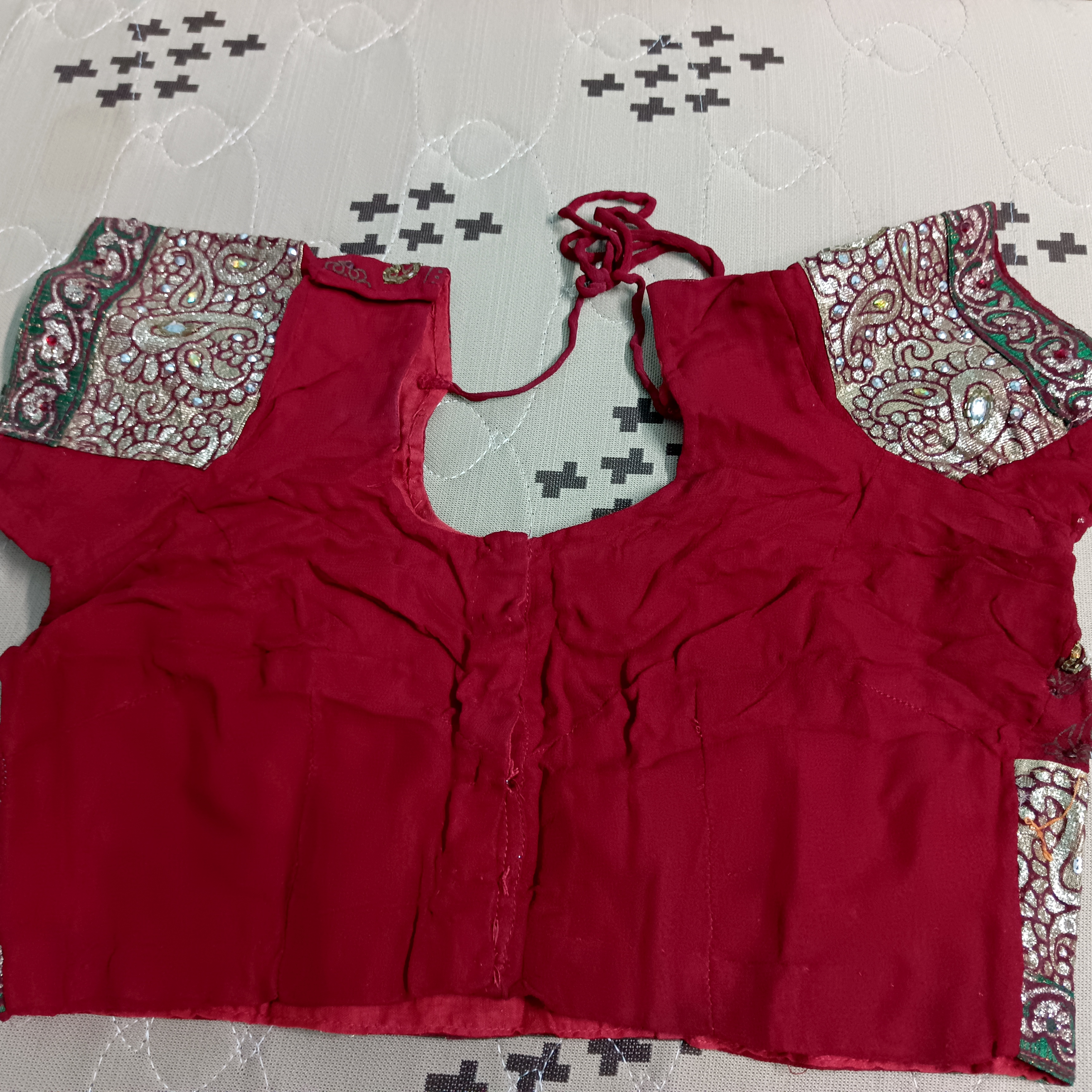 Saree and bluse available for sale