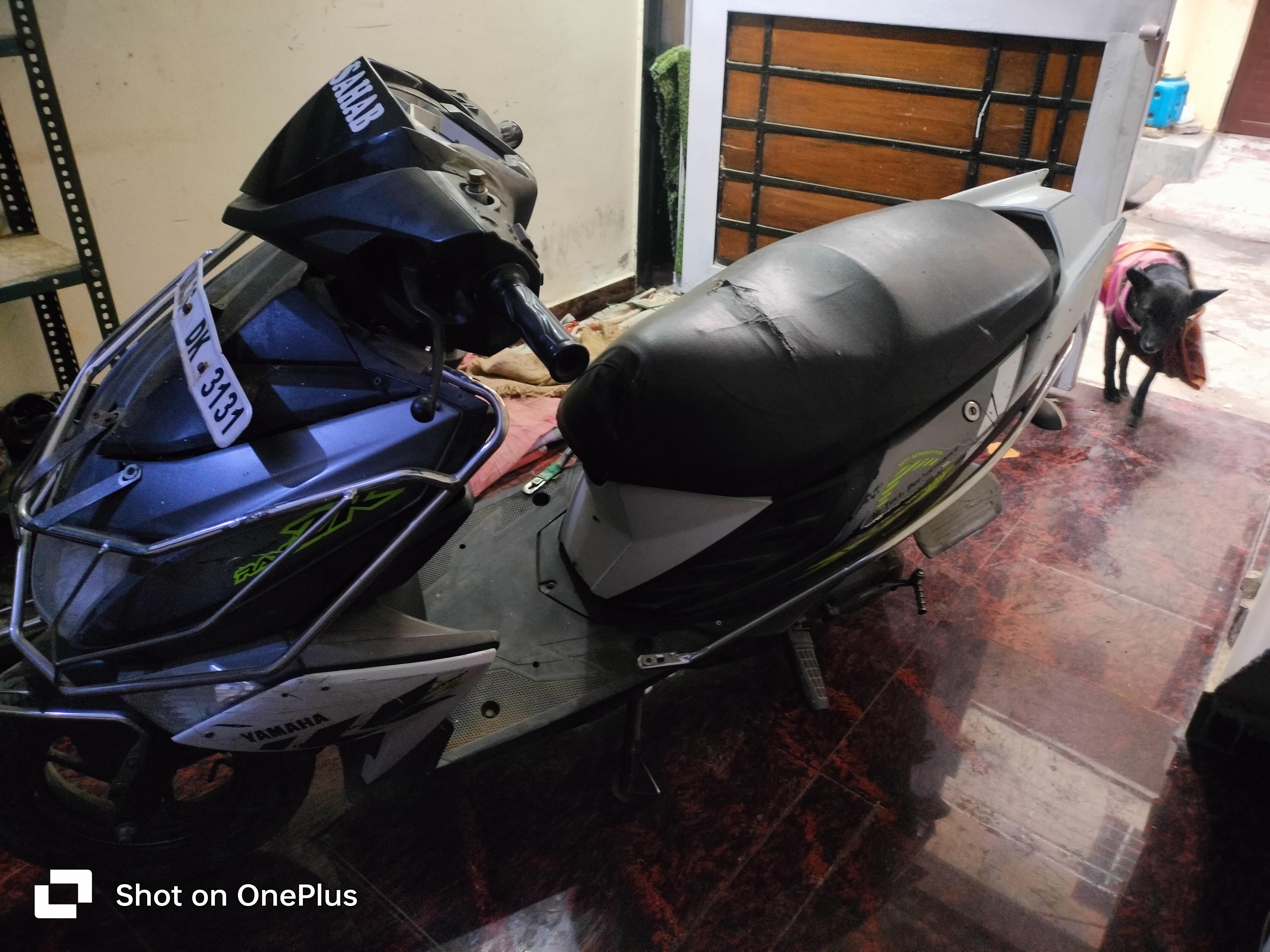 Yamaha rz scooty 7 October 2016 available for sale