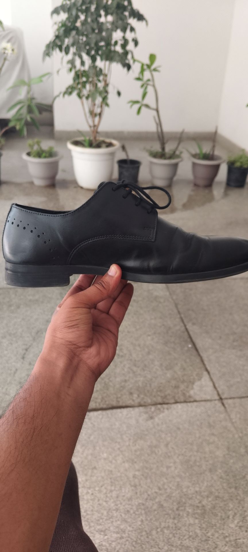 Formal shoes available for sale