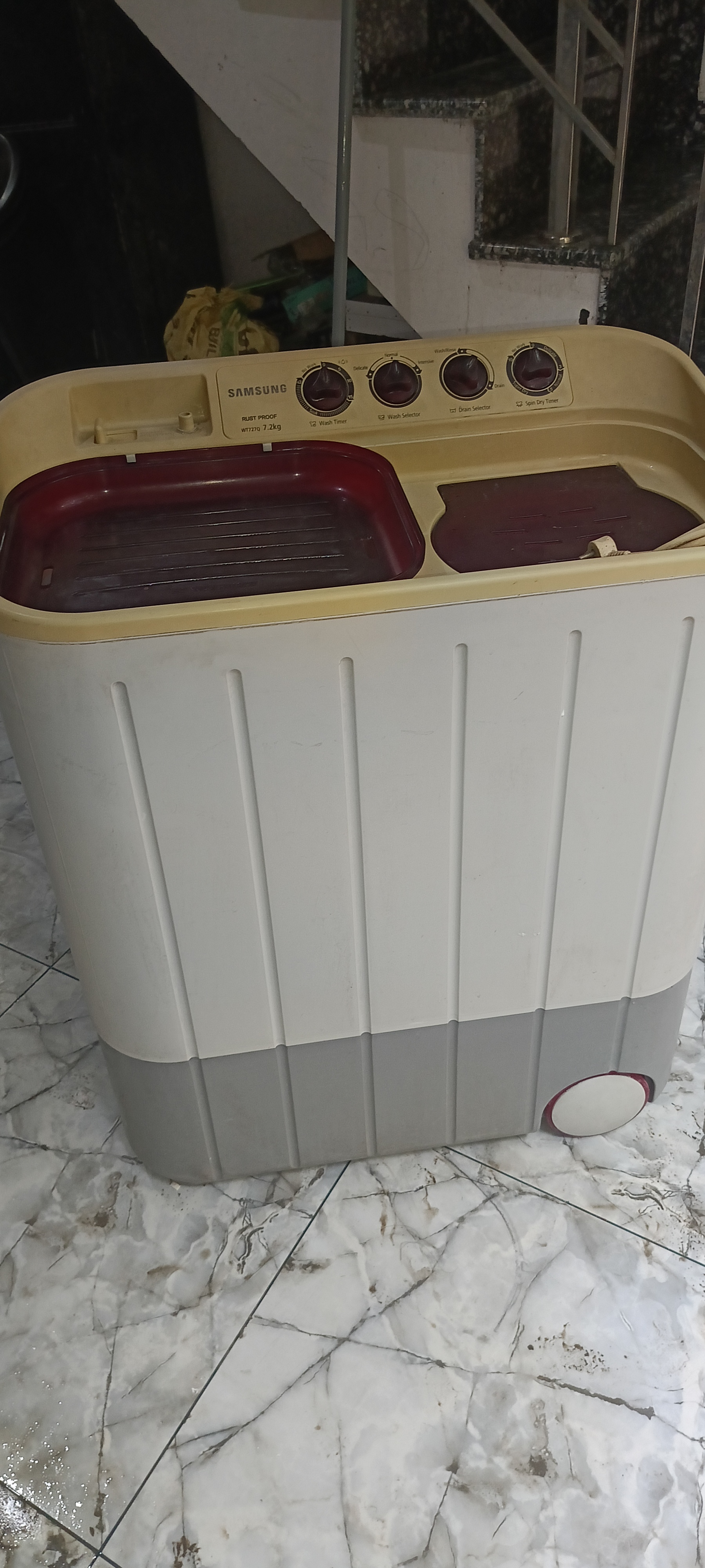 Washing machine available for sale