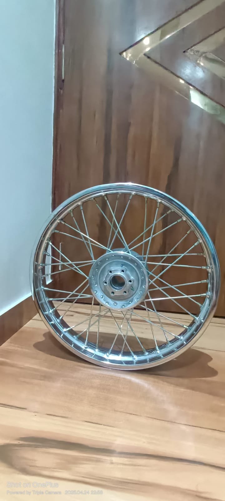 Tyre rims available for sale