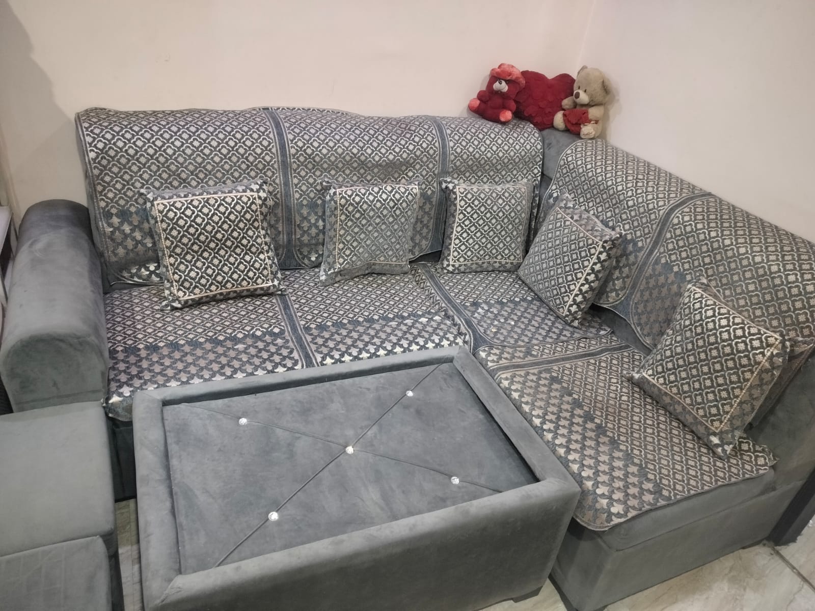 L SHAPE SOFA SET available for sale